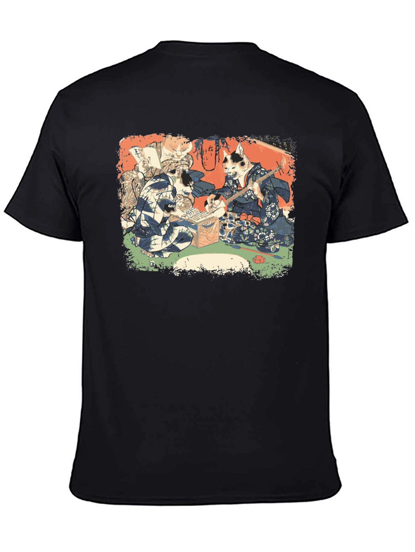 Camiseta Negra con Estampado Artístico de Gatos Japoneses