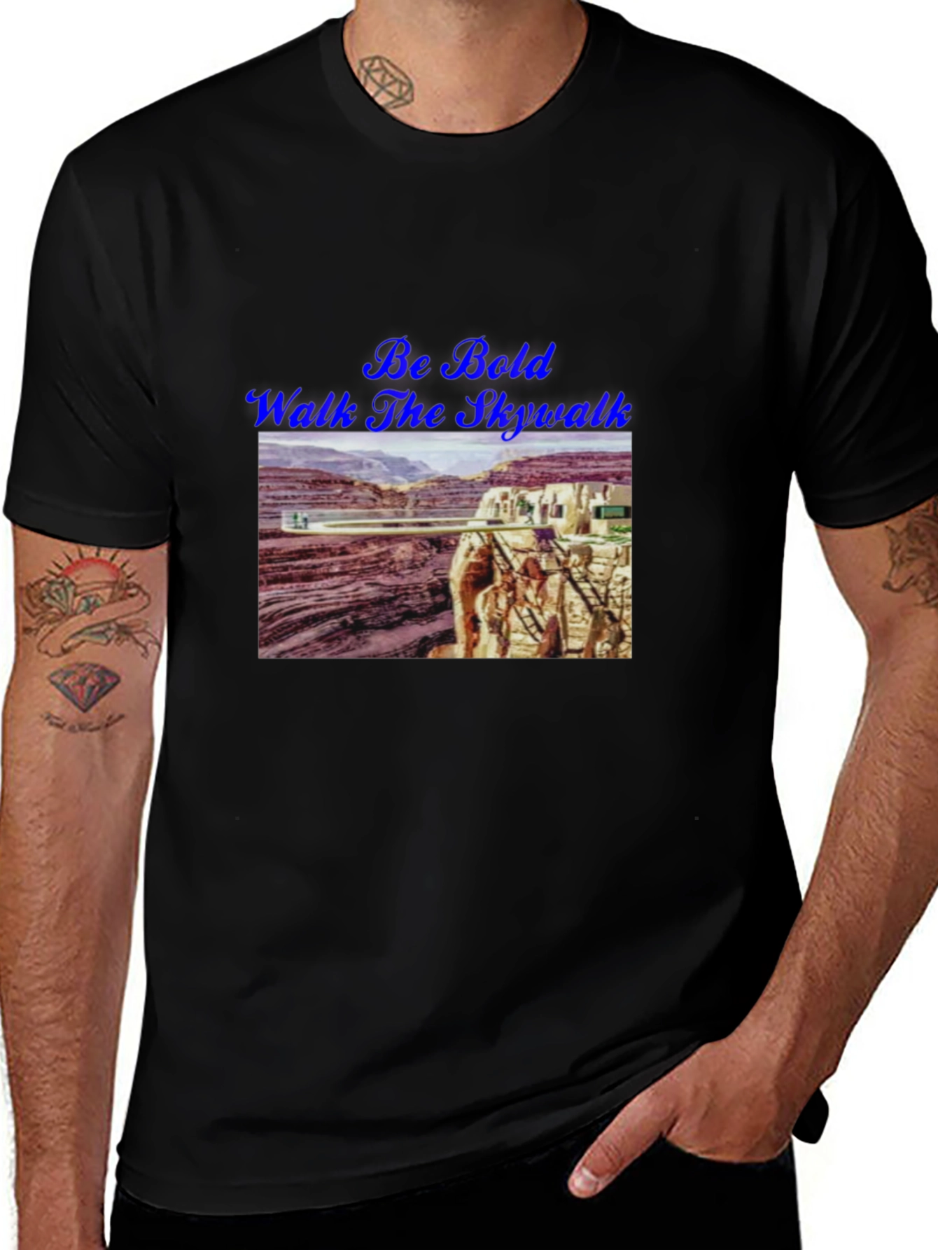 Camiseta Negra Be Bold Walk the Skywalk