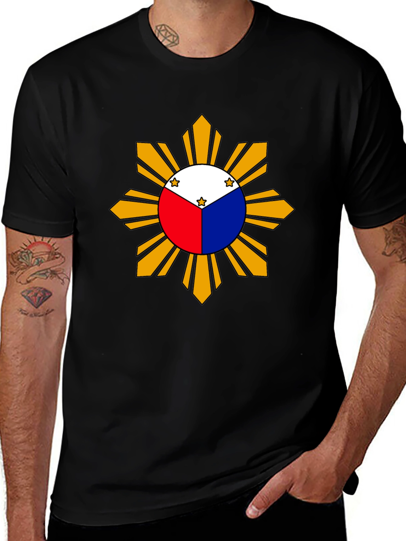 Camiseta Negra con Diseño de Sol Filipino