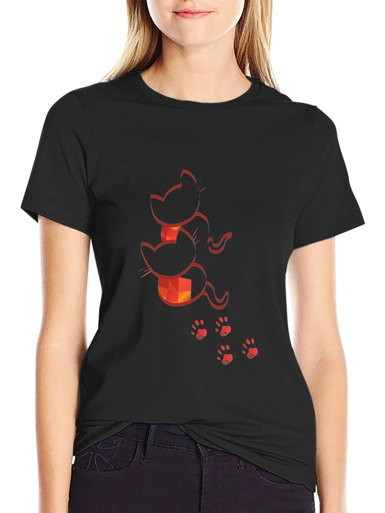 Camiseta Negra con Diseño de Gatos Naranja