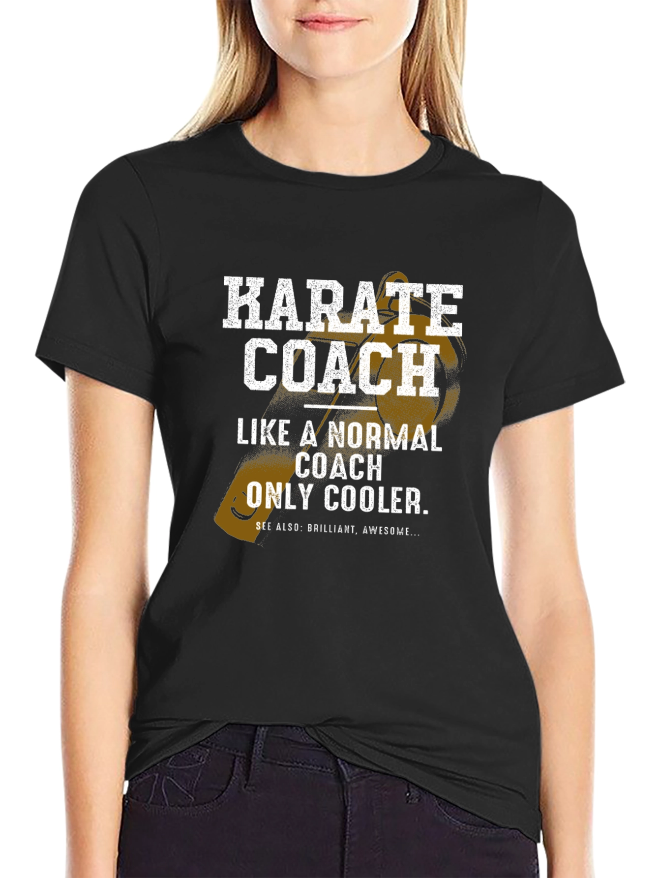 Camiseta Negra: Entrenador de Karate - Más Genial