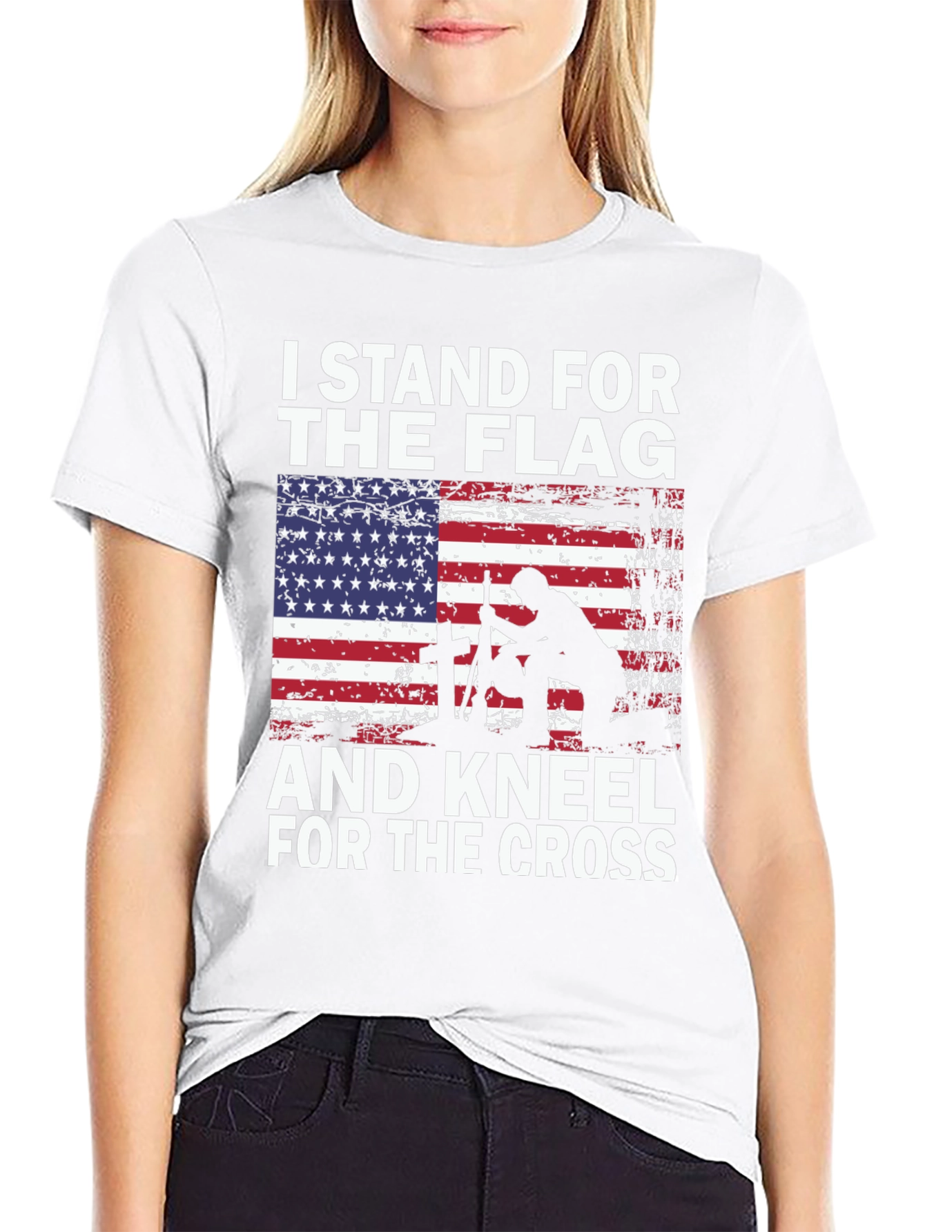 Camiseta Patriótica: Bandera y Cruz