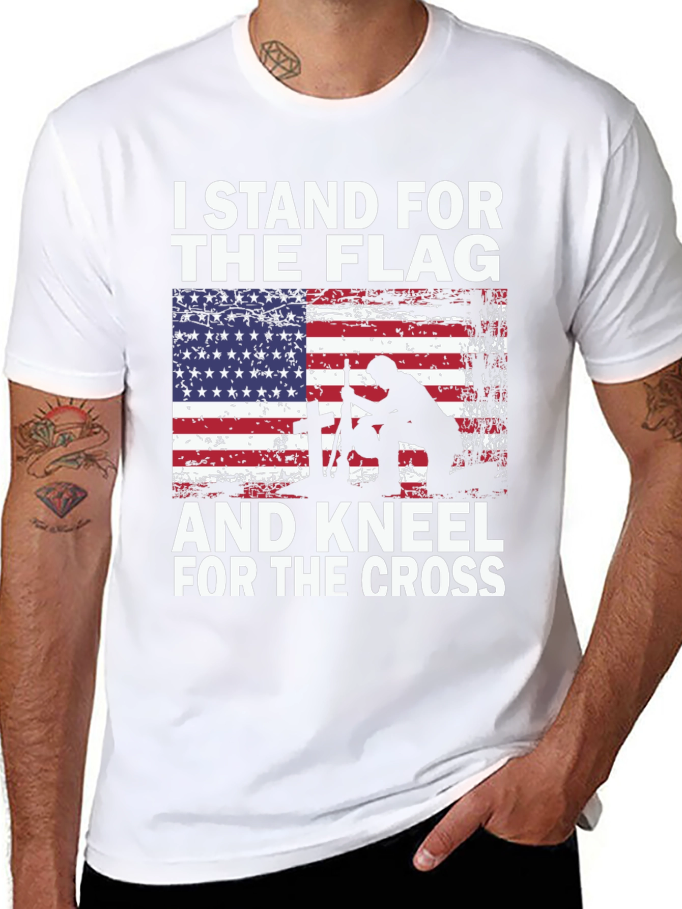 Camiseta Patriótica: Bandera y Cruz