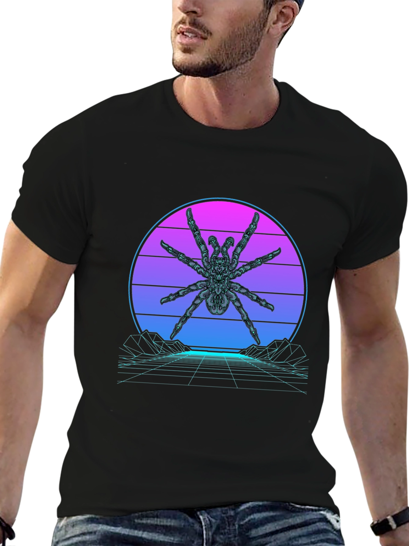 Camiseta Negra con Diseño Arácnido Retro