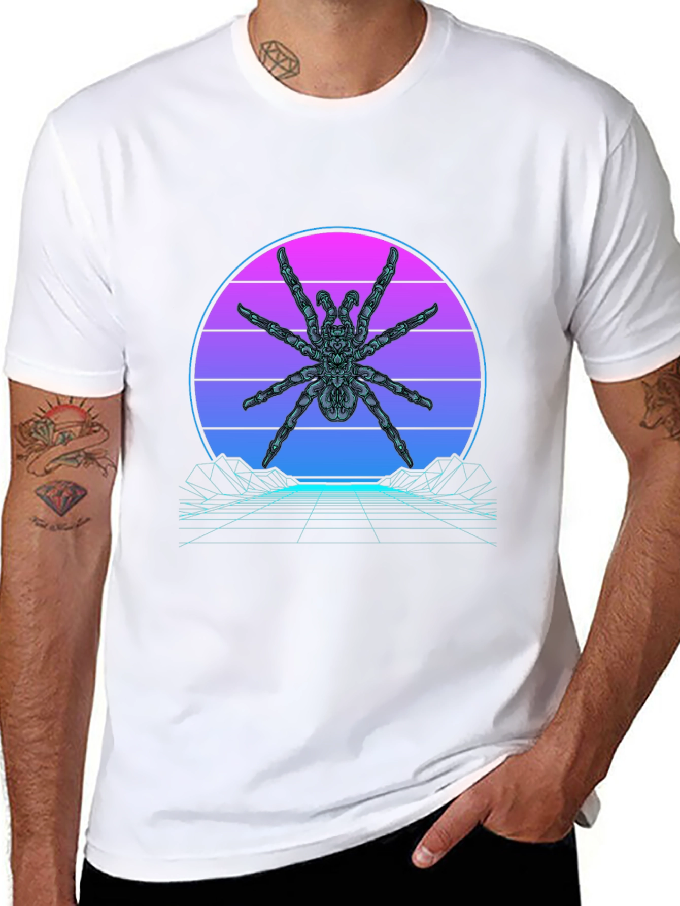 Camiseta Negra con Diseño Arácnido Retro