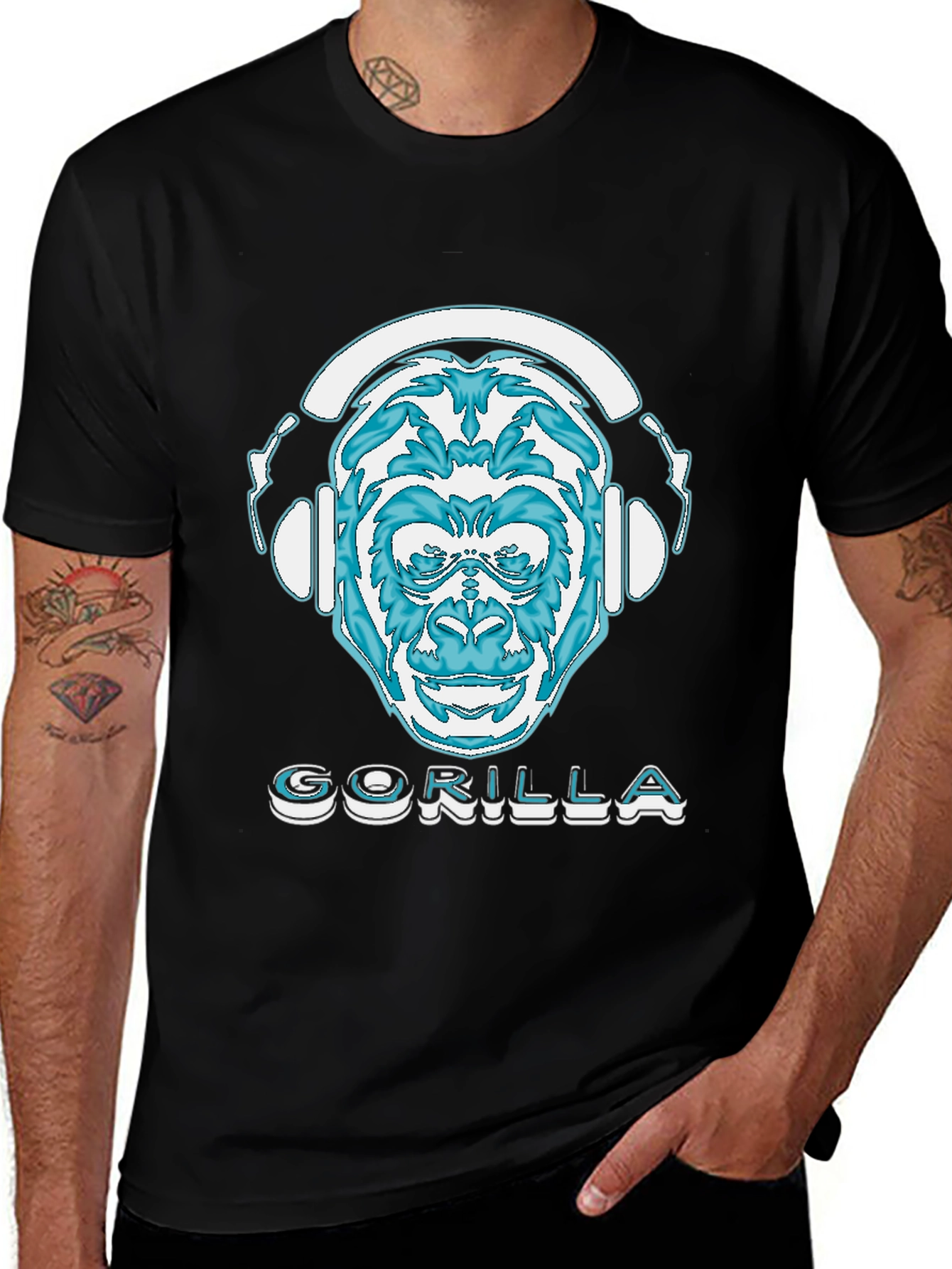 Camiseta Negra con Diseño de Gorila DJ