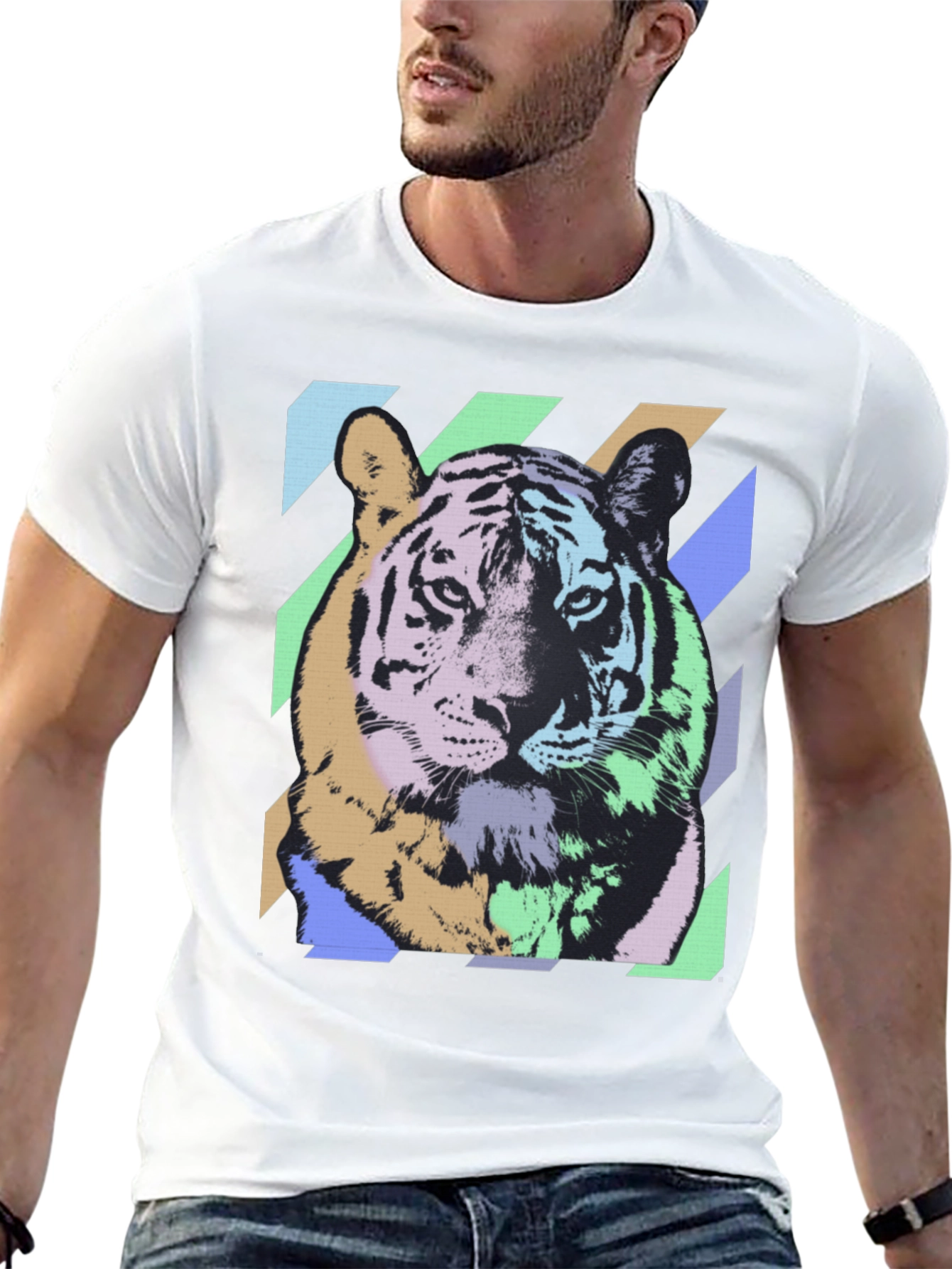 Camiseta Negra con Diseño de Tigre Abstracto