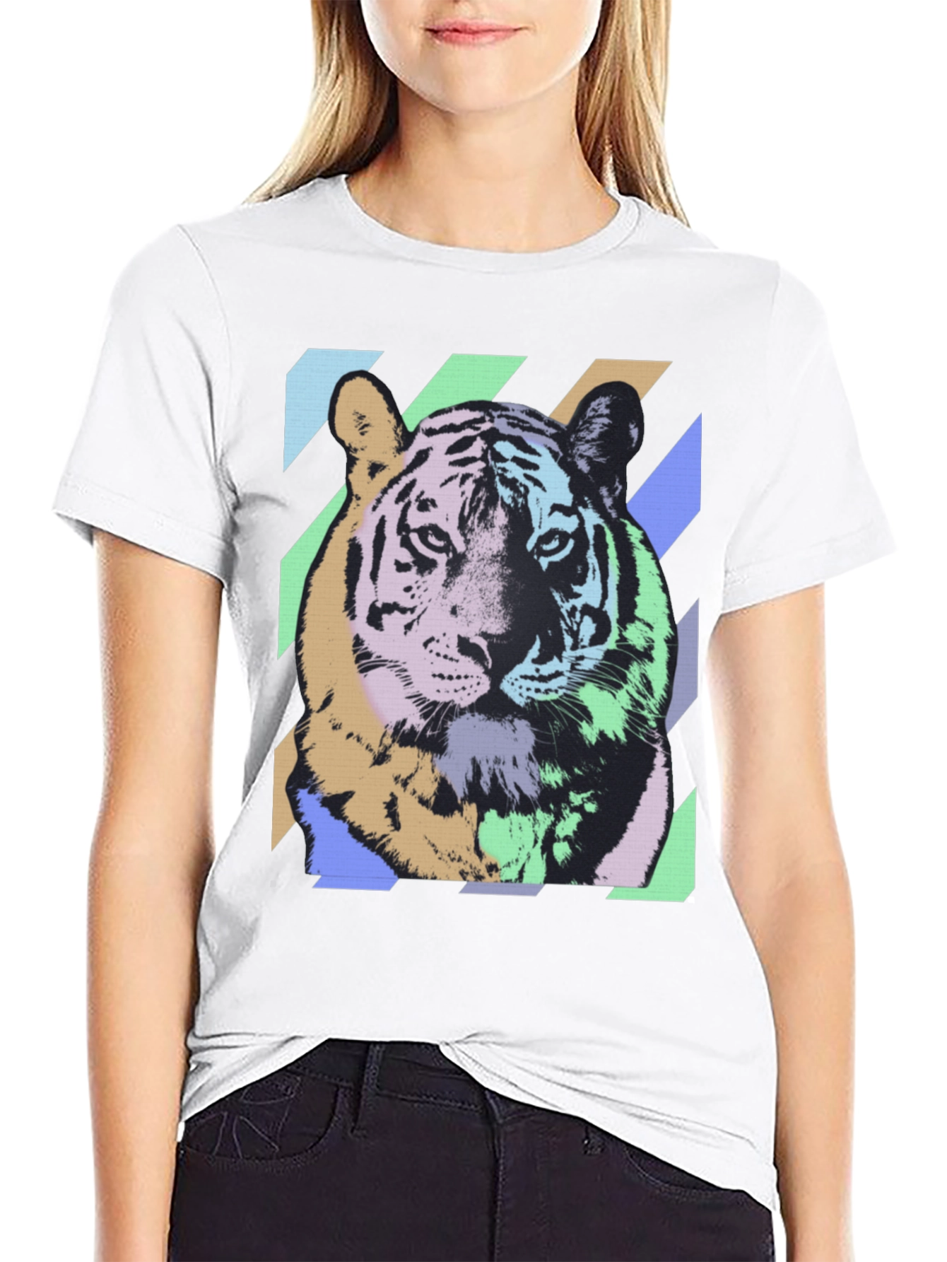 Camiseta Negra con Diseño de Tigre Abstracto