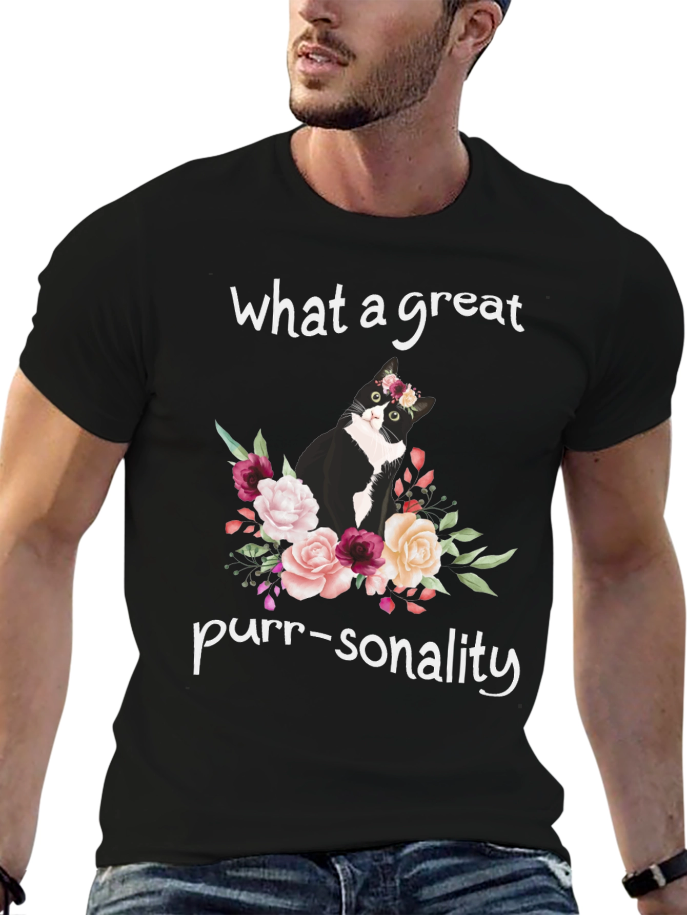 Camiseta Negra con Gato Floral - ¡Personalidad Felina!