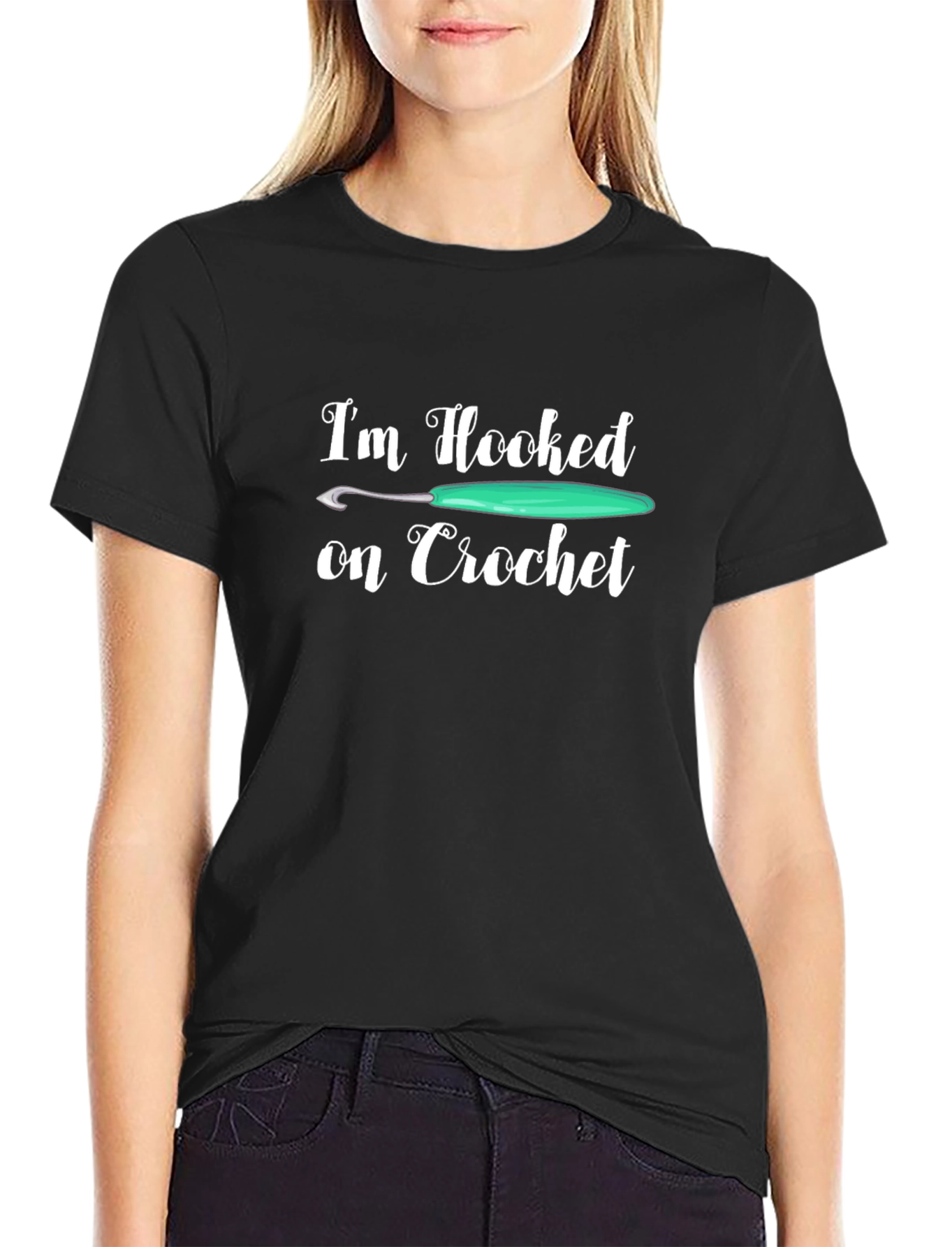 Camiseta Negra de Crochet con Diseño Divertido