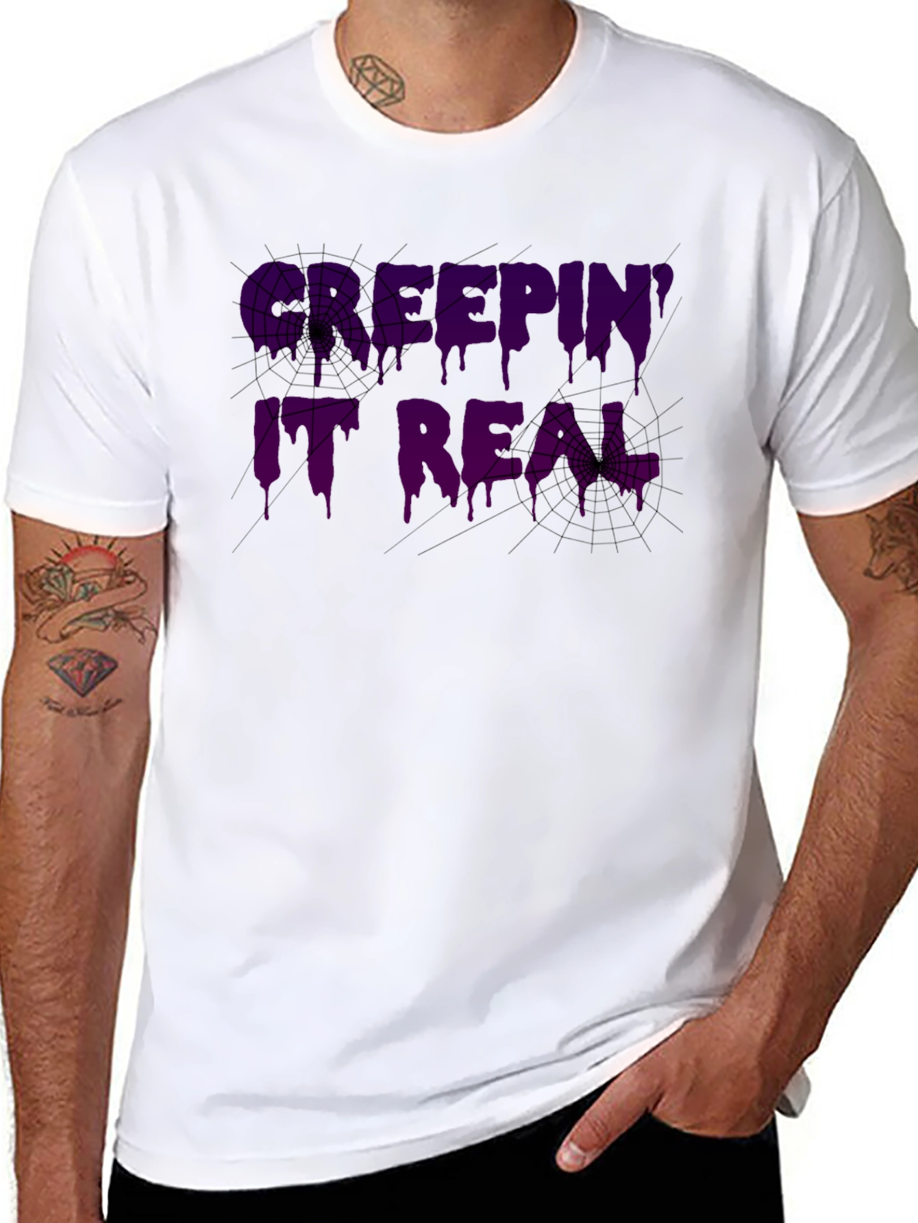 Camiseta Negra Keepin It Real Halloween