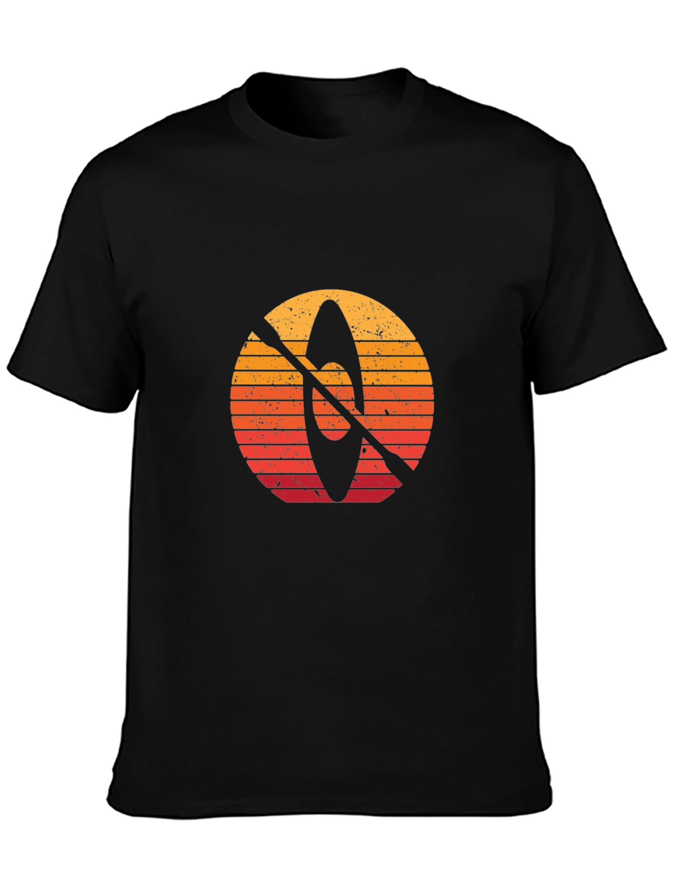 Camiseta Negra con Diseño de Kayak al Atardecer
