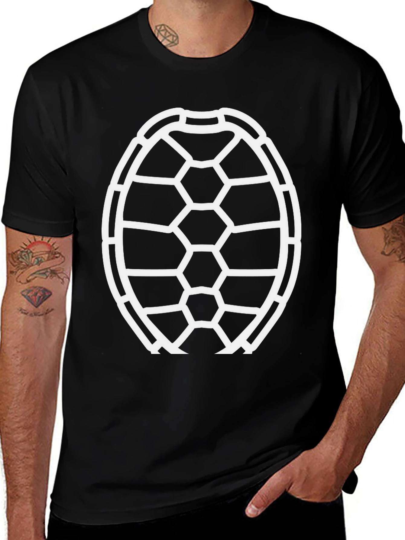 Camiseta Negra con Diseño de Caparazón de Tortuga