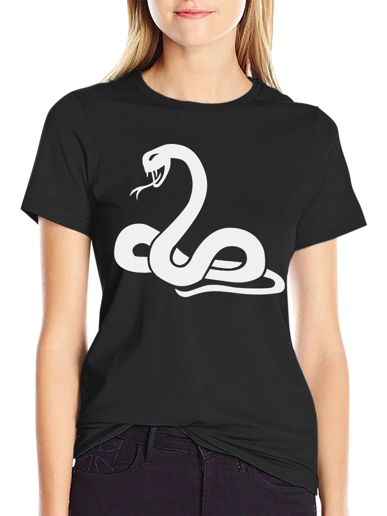 Camiseta Negra con Diseño de Serpiente Blanca