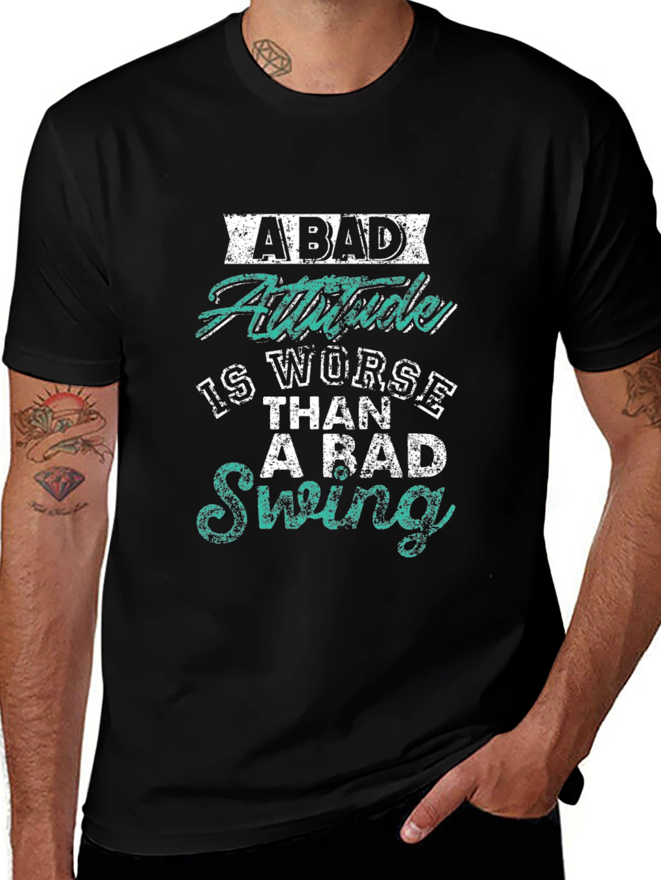 Camiseta Negra con Estampado: Actitud vs. Swing