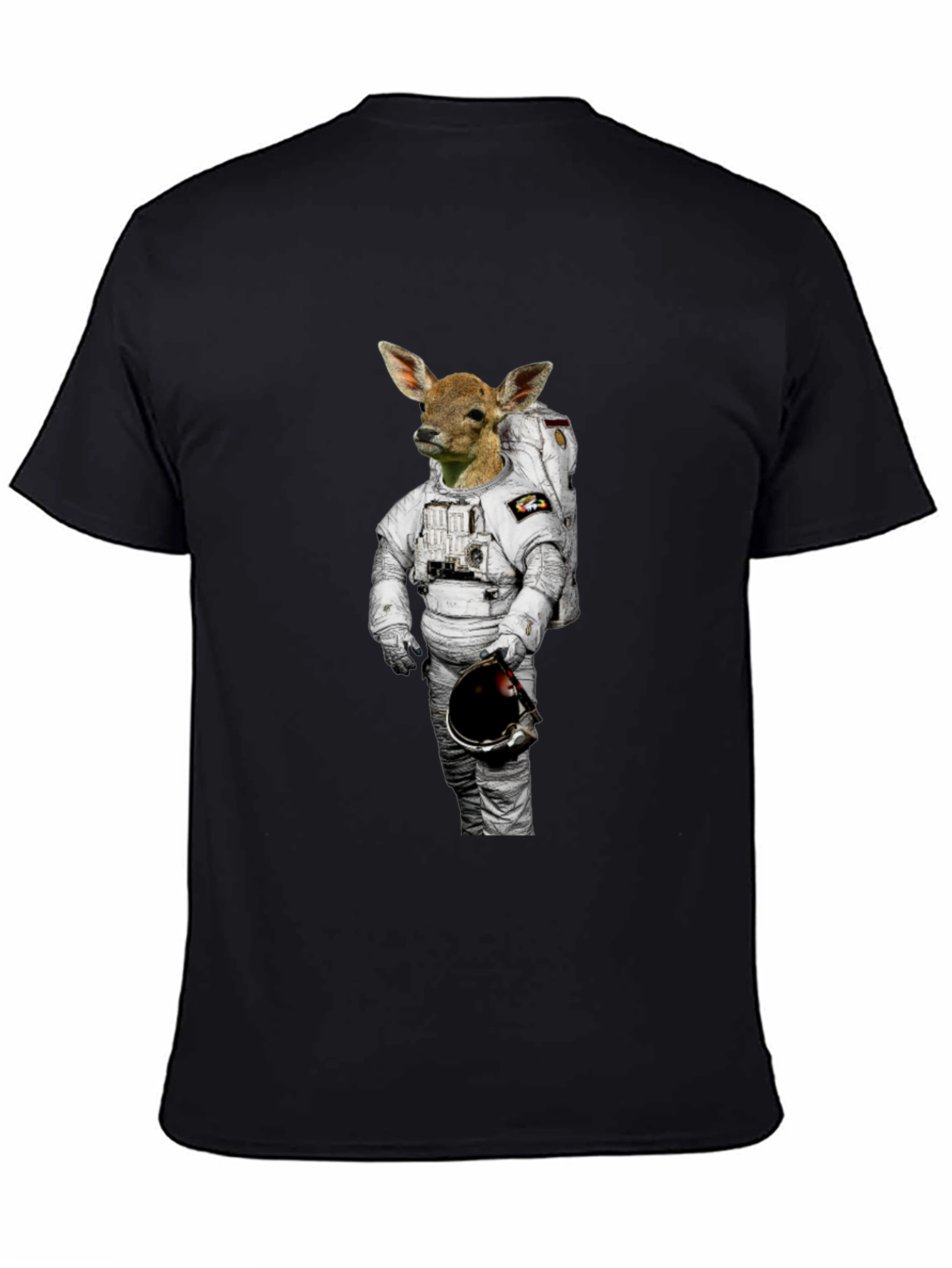Camiseta Negra con Diseño Astronauta Ciervo