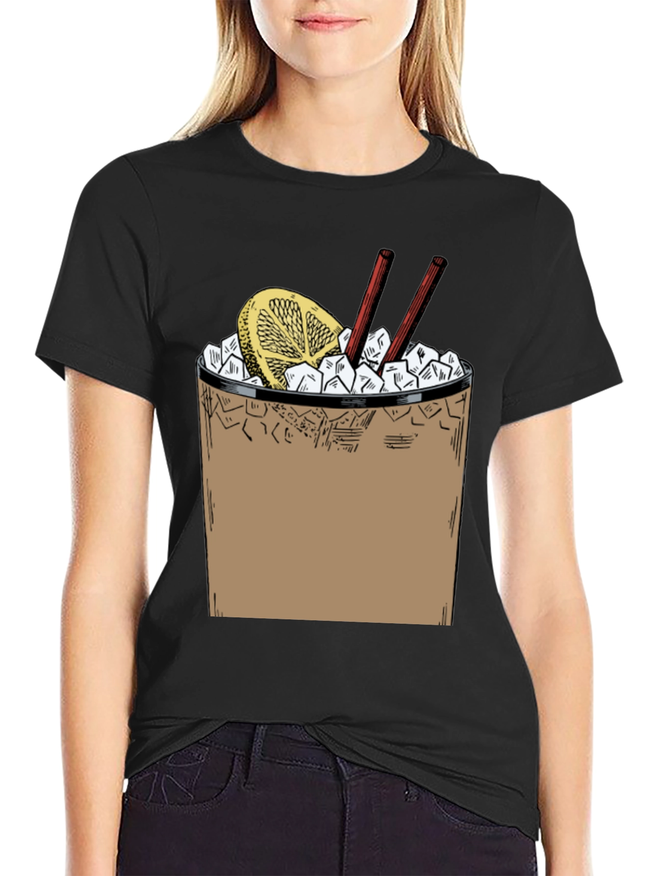 Camiseta Negra con Diseño de Cóctel Refrescante