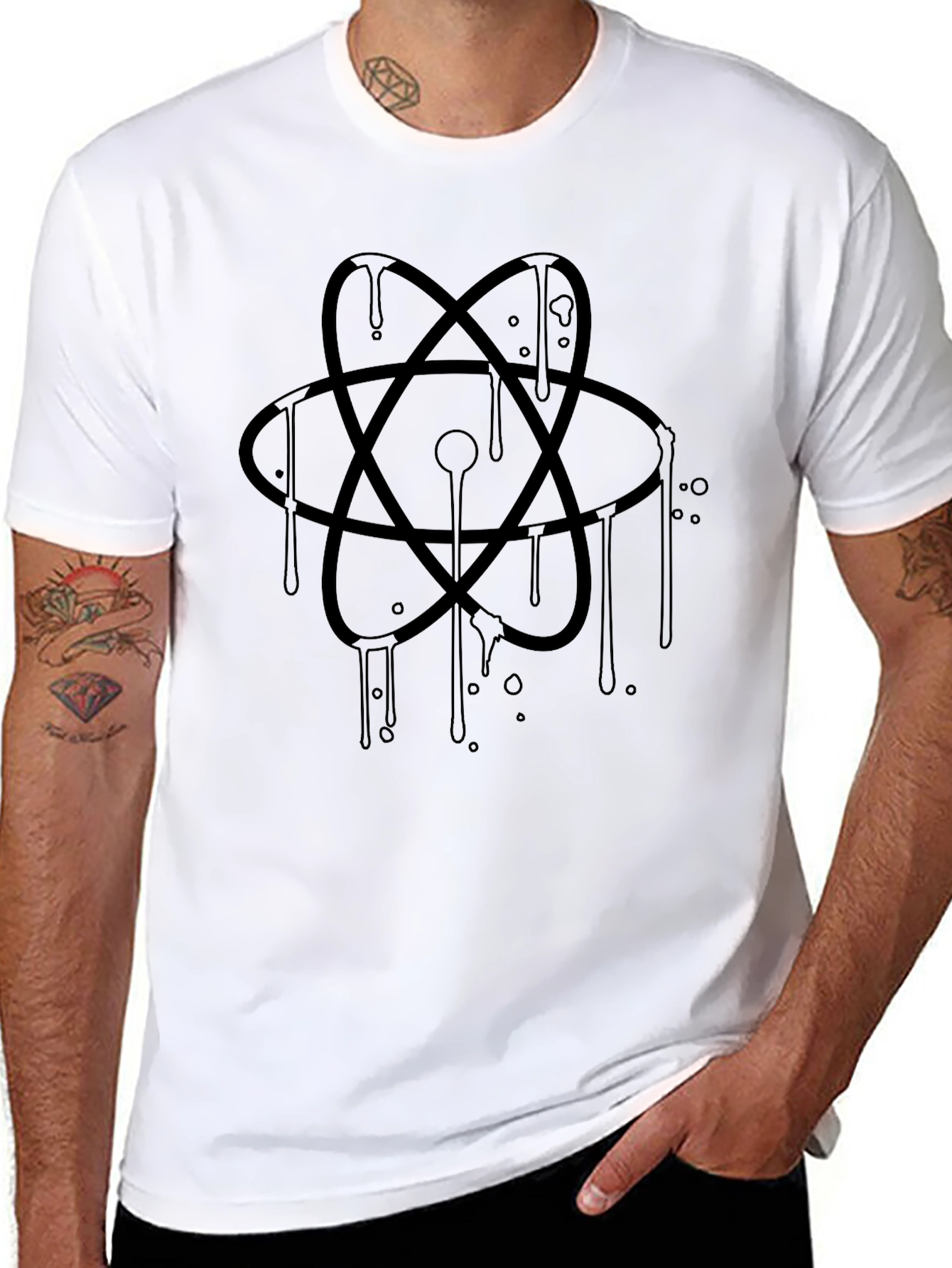 Camiseta Negra con Diseño de Átomo Abstracto