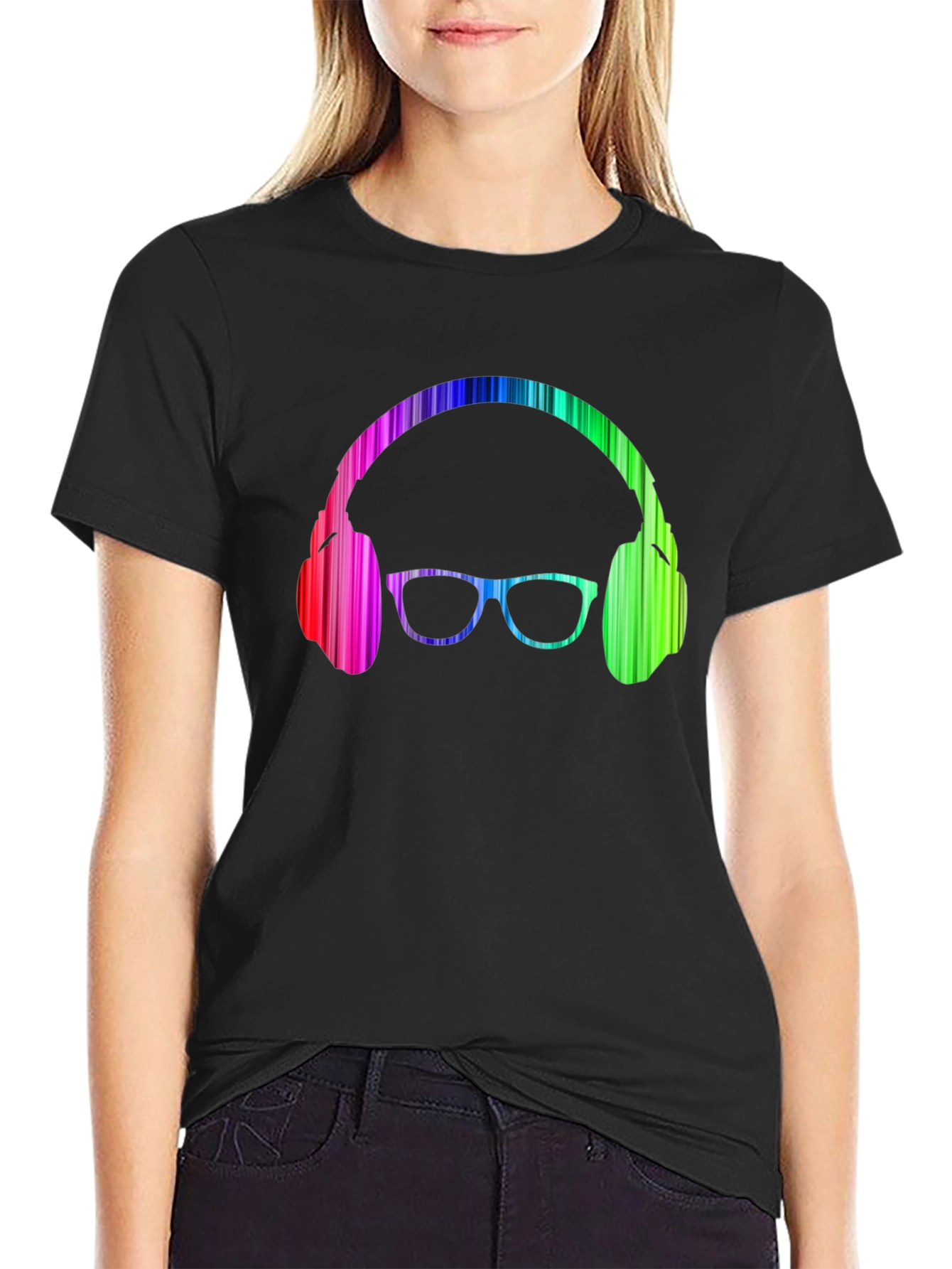 Camiseta Negra con Diseño de Auriculares y Gafas