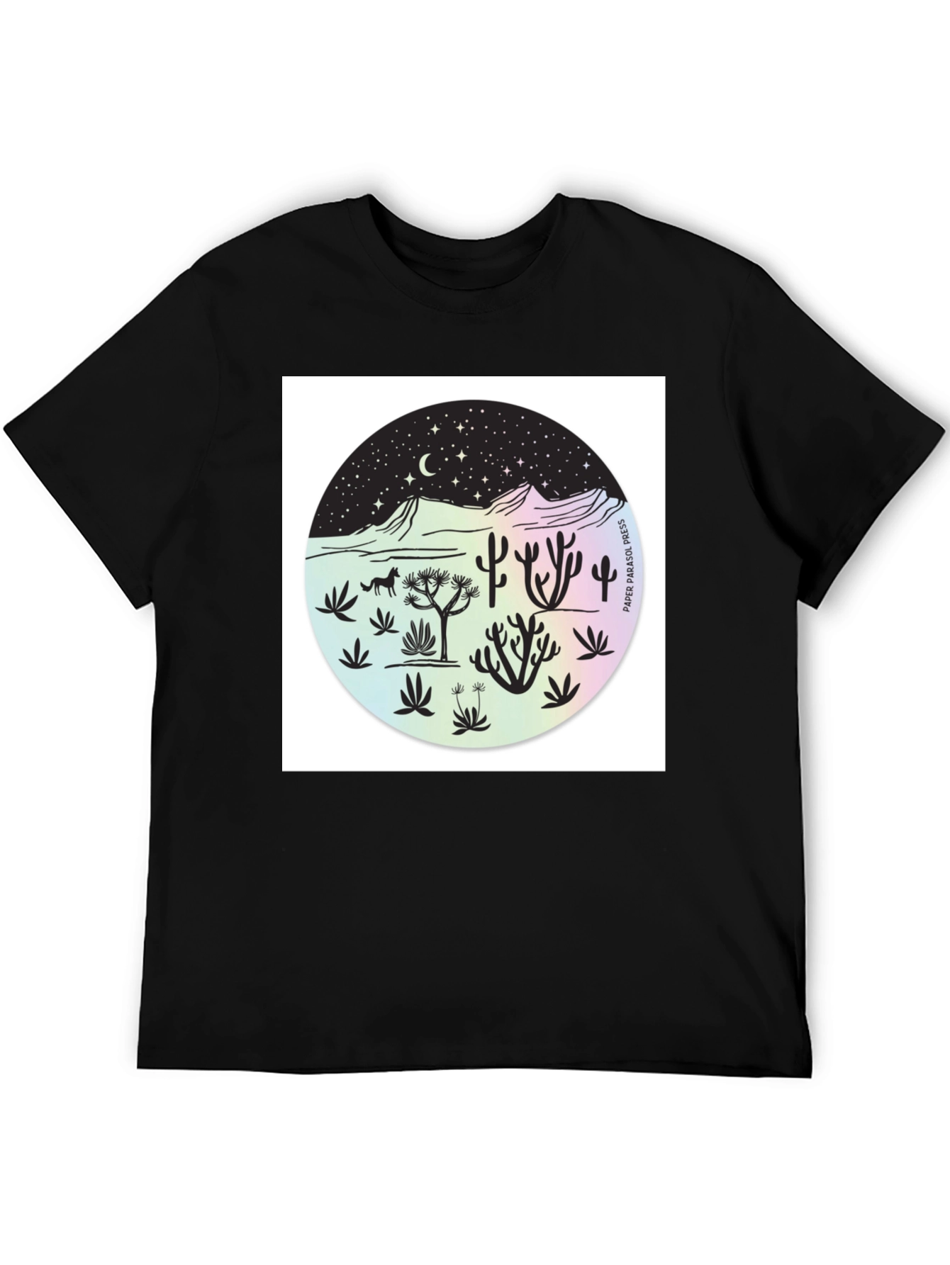 Camiseta Negra Diseño Desierto Nocturno