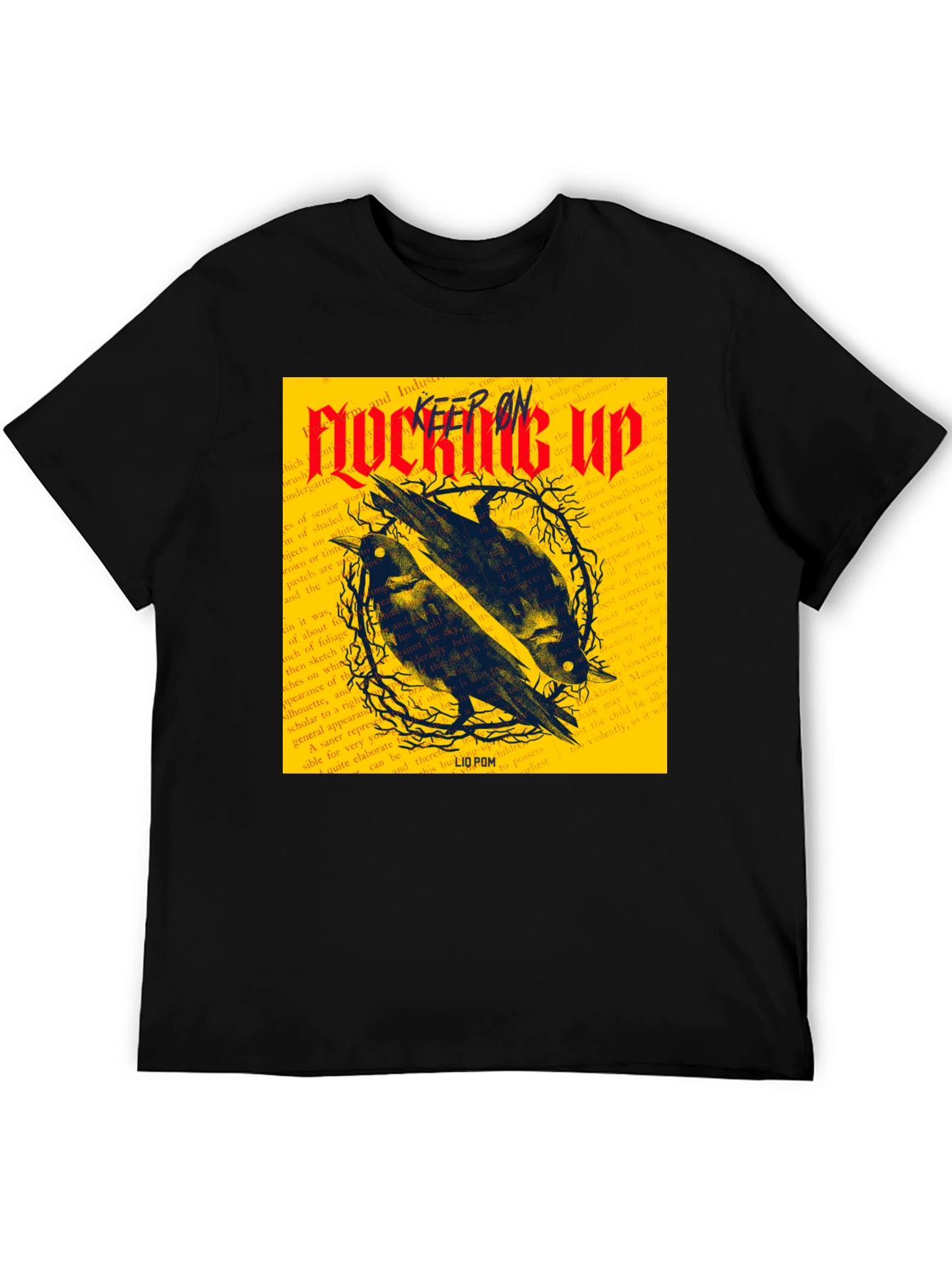 Camiseta Negra con Diseño de Cuervos