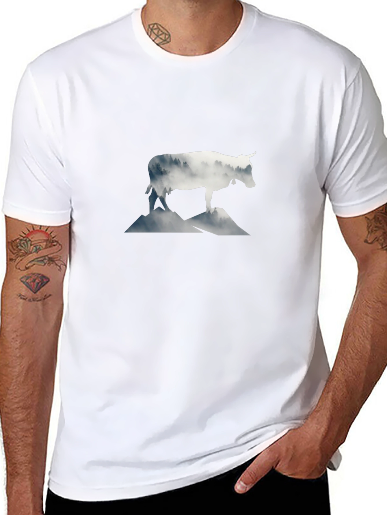 Camiseta Negra con Diseño de Vaca Alpina