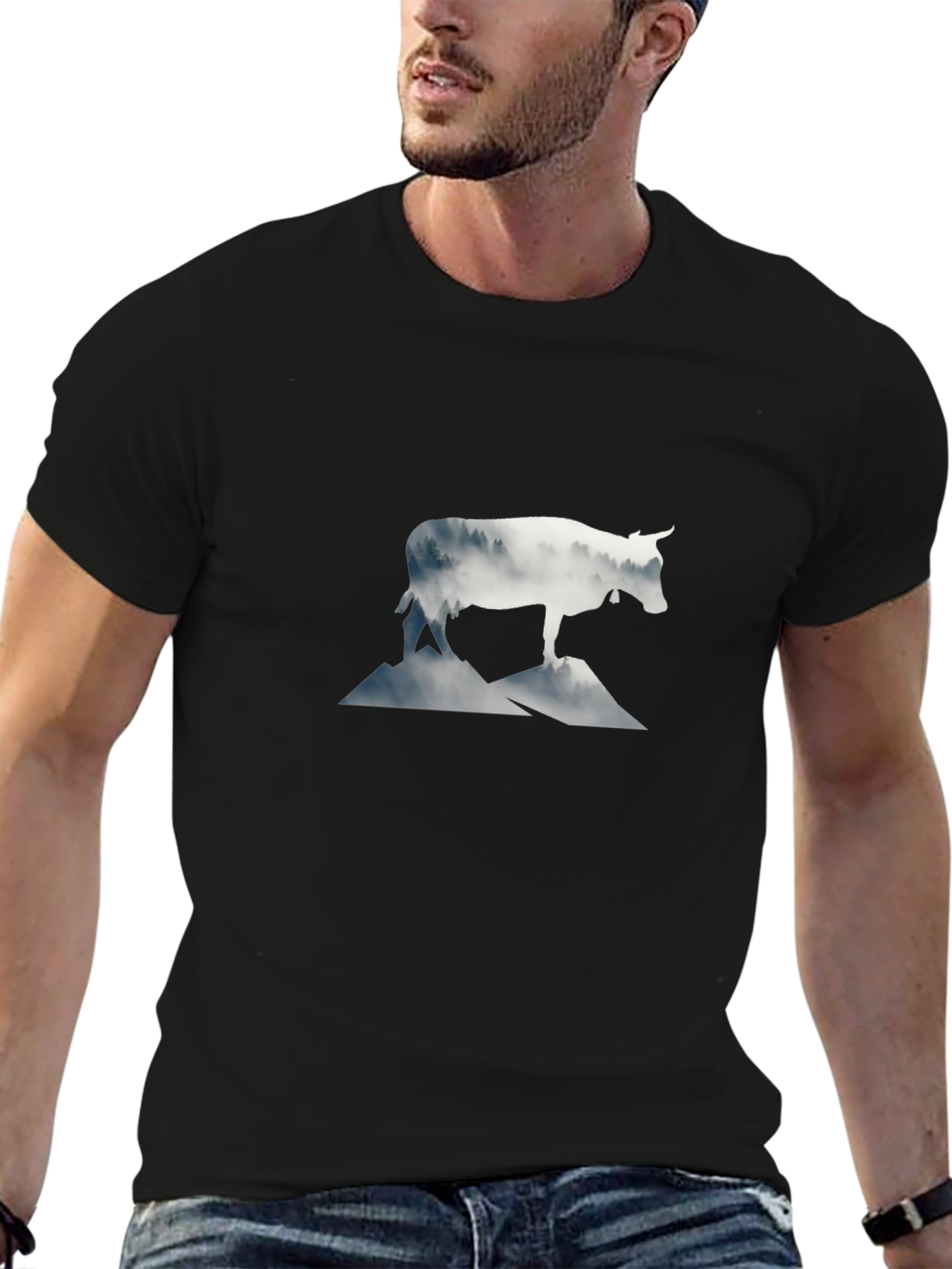 Camiseta Negra con Diseño de Vaca Alpina