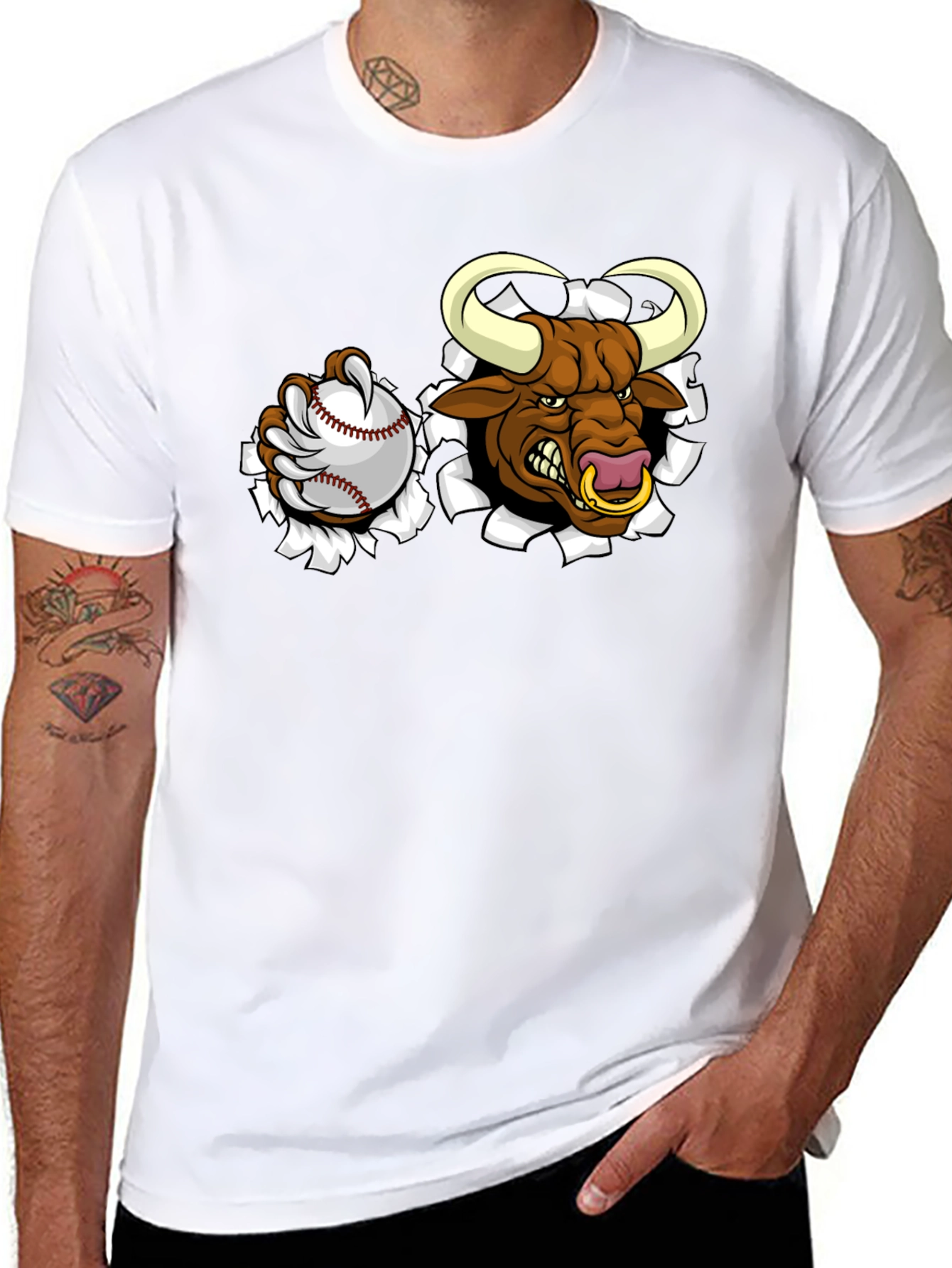 Camiseta Negra con Toro de Béisbol