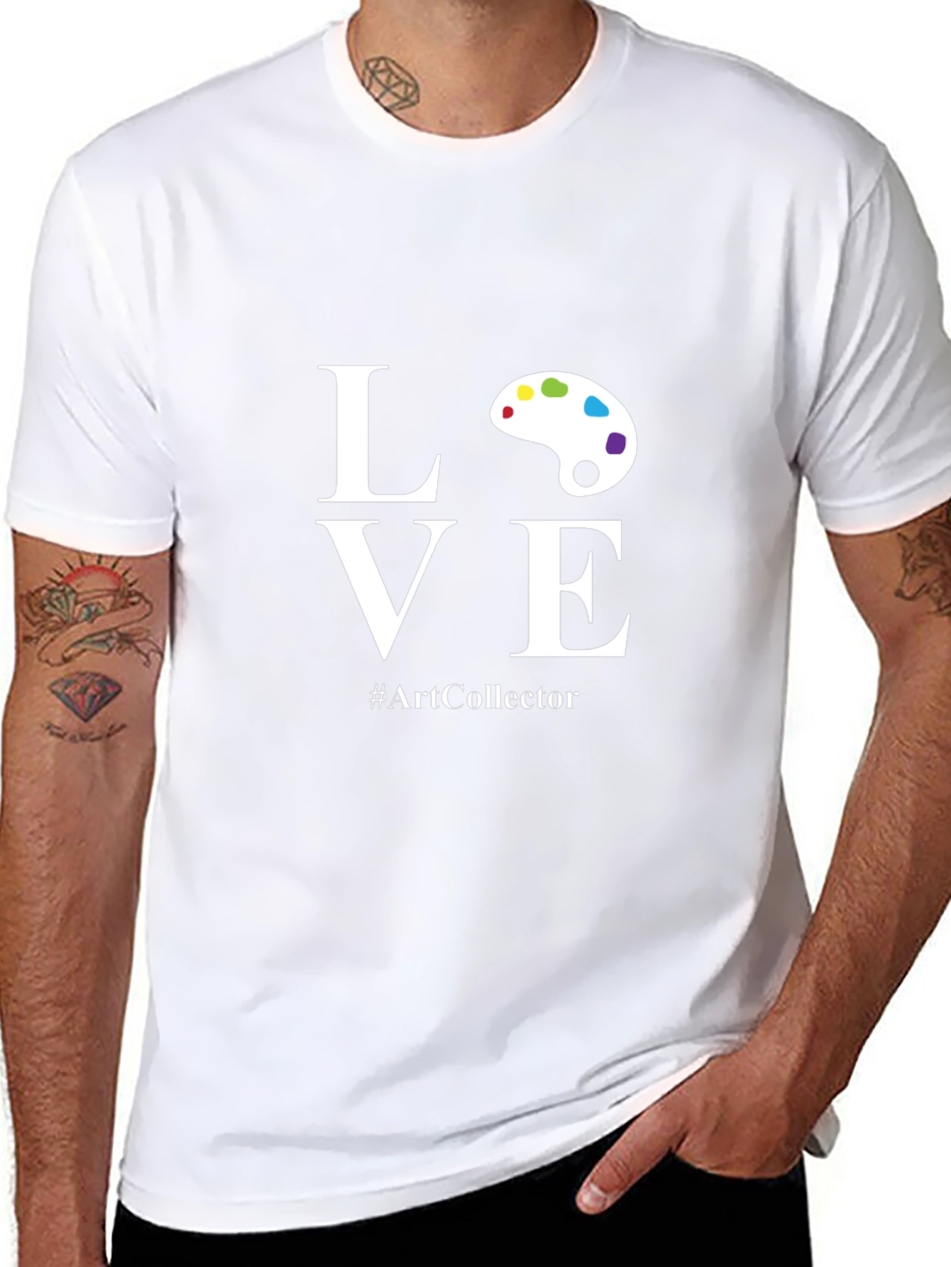 Camiseta Negra con Diseño LOVE para Amantes del Arte