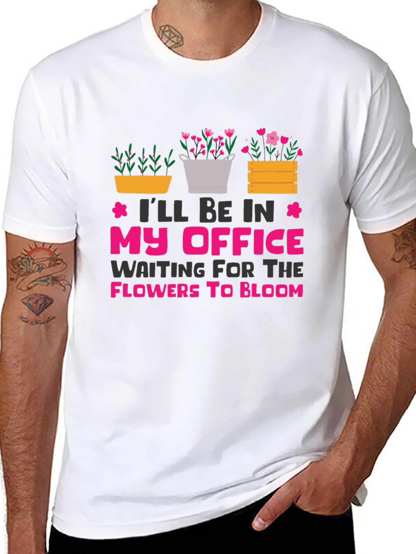 Camiseta Negra My Office Waiting For Flowers