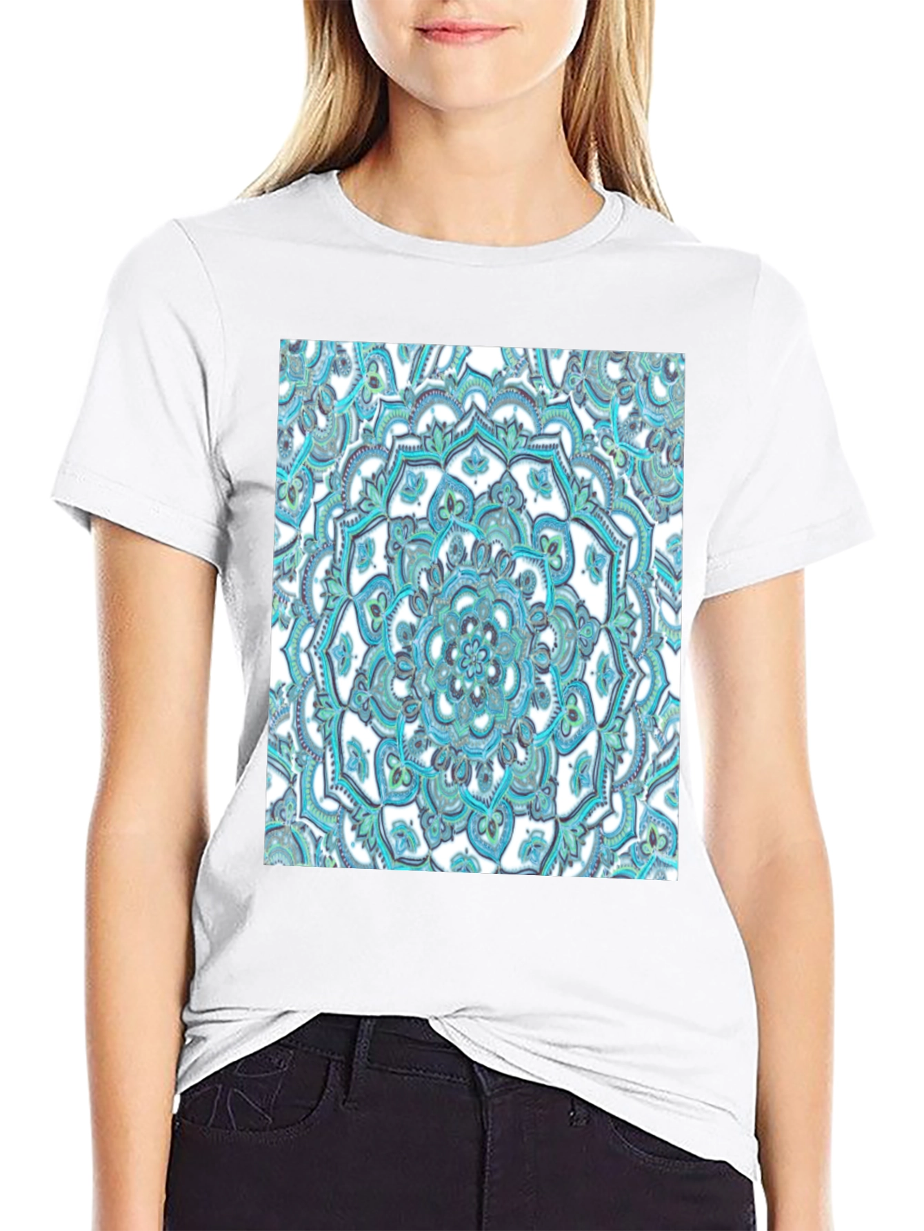 Camiseta Negra con Diseño Mandala Azul