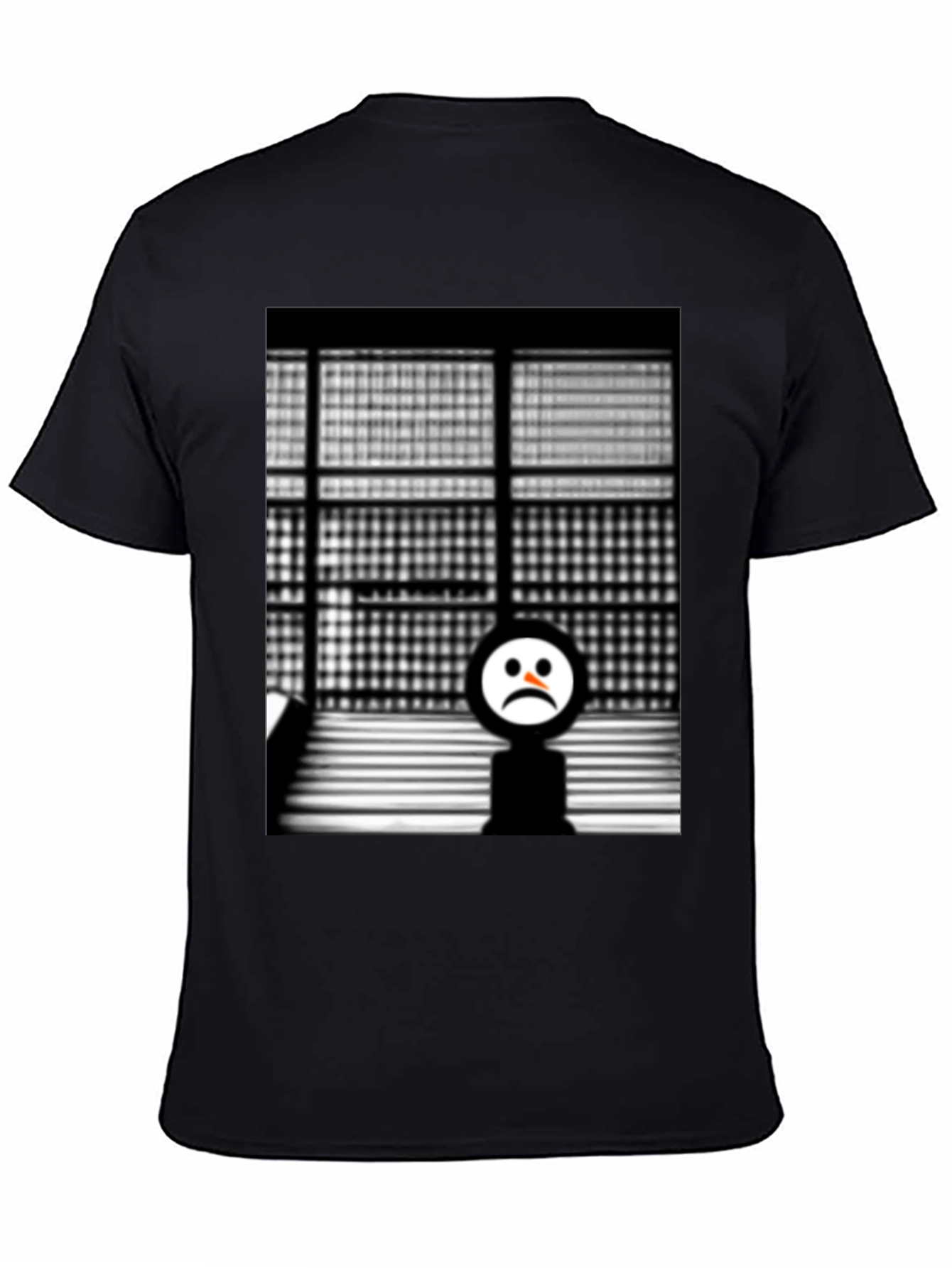 Camiseta Negra con Diseño Abstracto Triste
