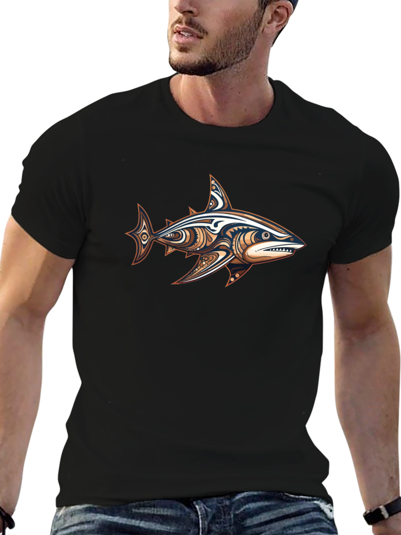 Camiseta Negra con Diseño de Tiburón Tribal