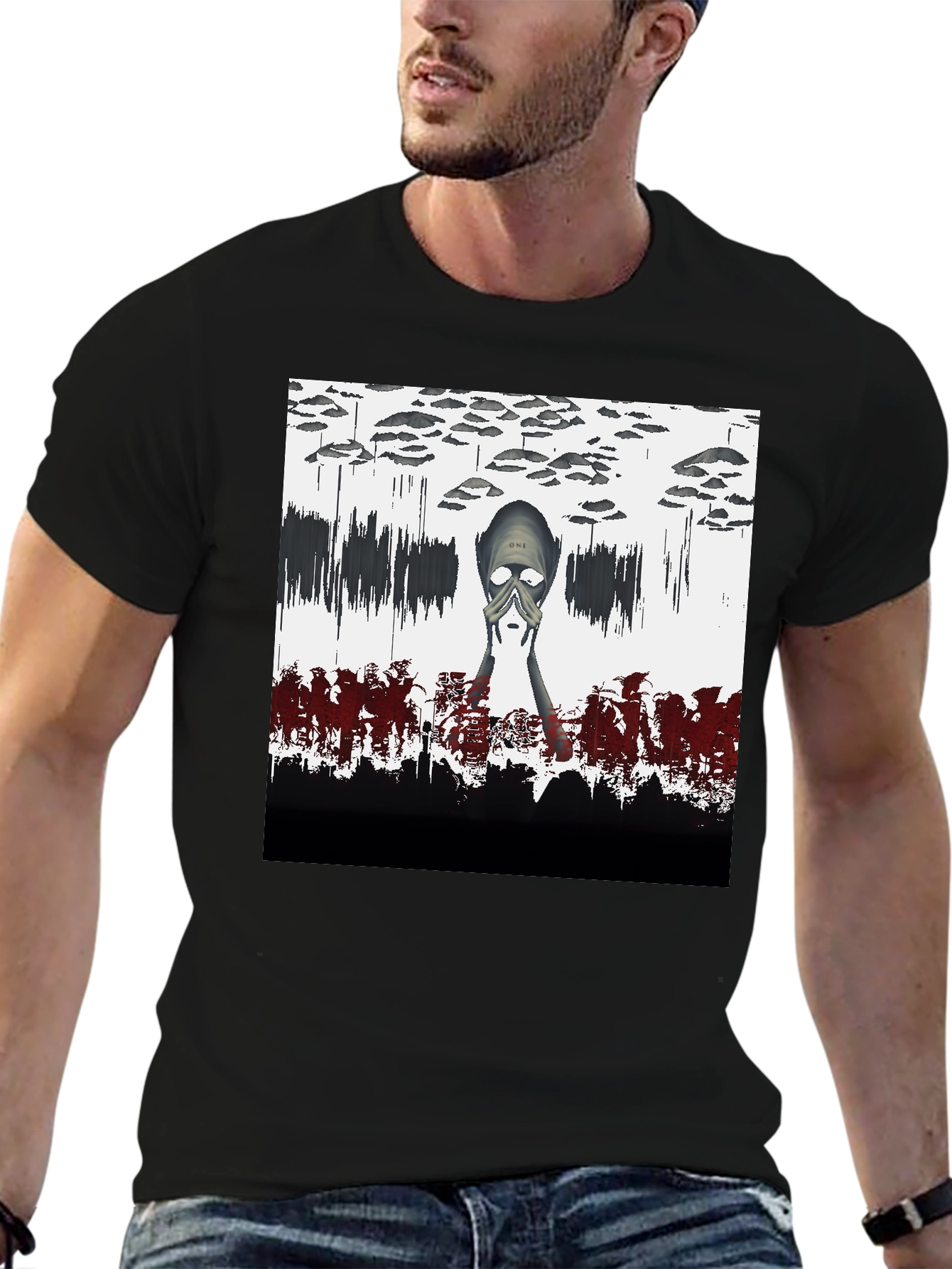 Camiseta Negra con Diseño Abstracto y Misterioso