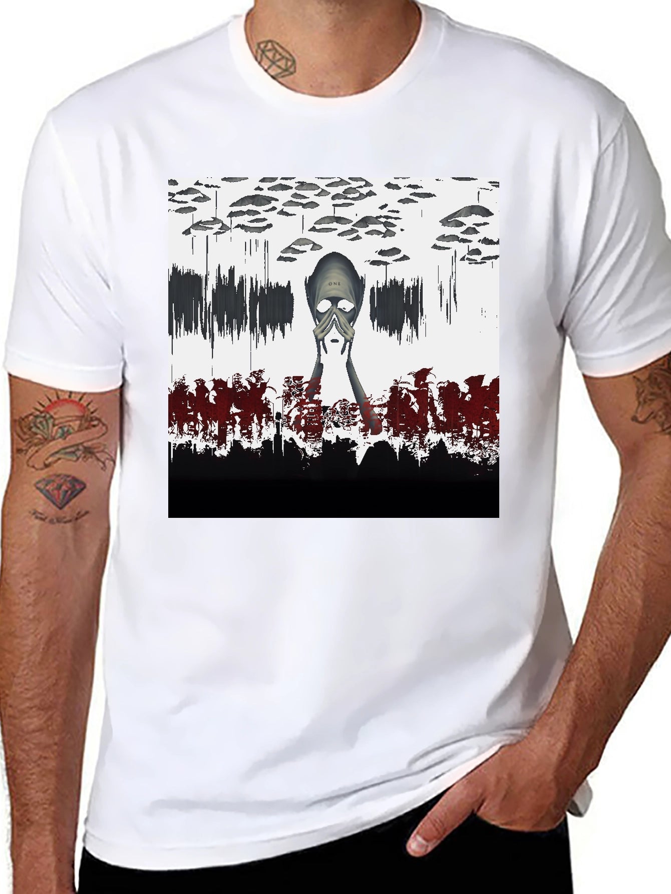 Camiseta Negra con Diseño Abstracto y Misterioso