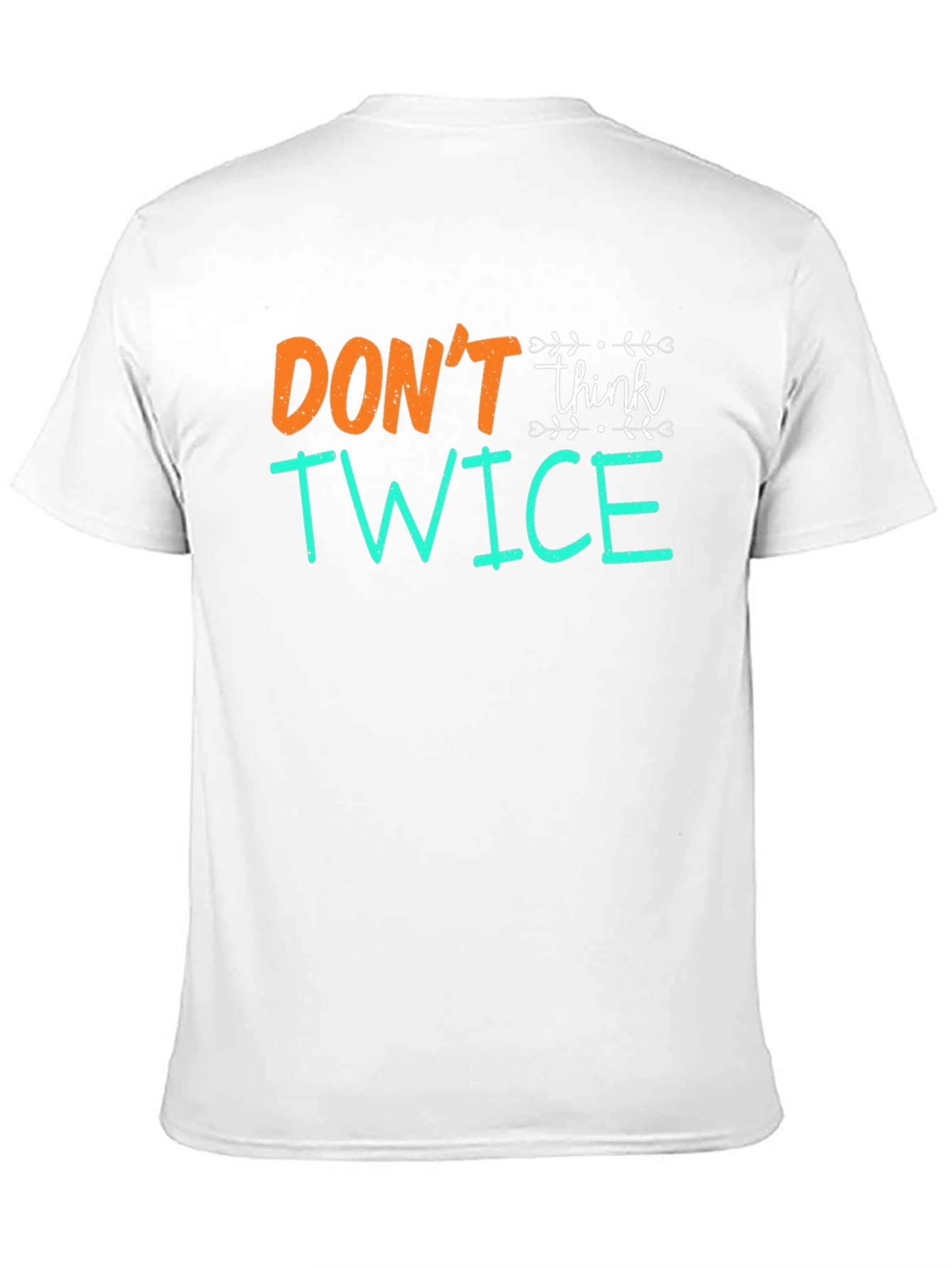 Camiseta Negra con Diseño No Pienses Dos Veces