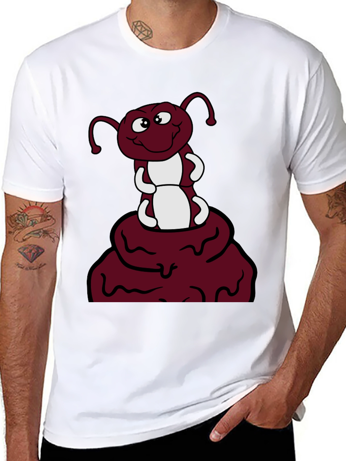 Camiseta Negra con Diseño de Hormiga Sonriente