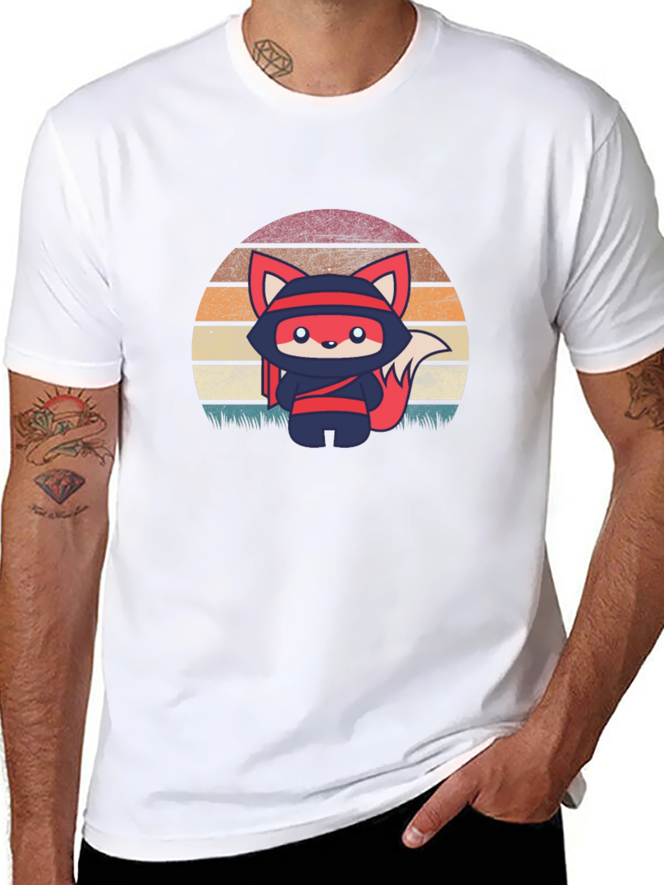 Camiseta Negra con Diseño de Zorro Ninja Retro