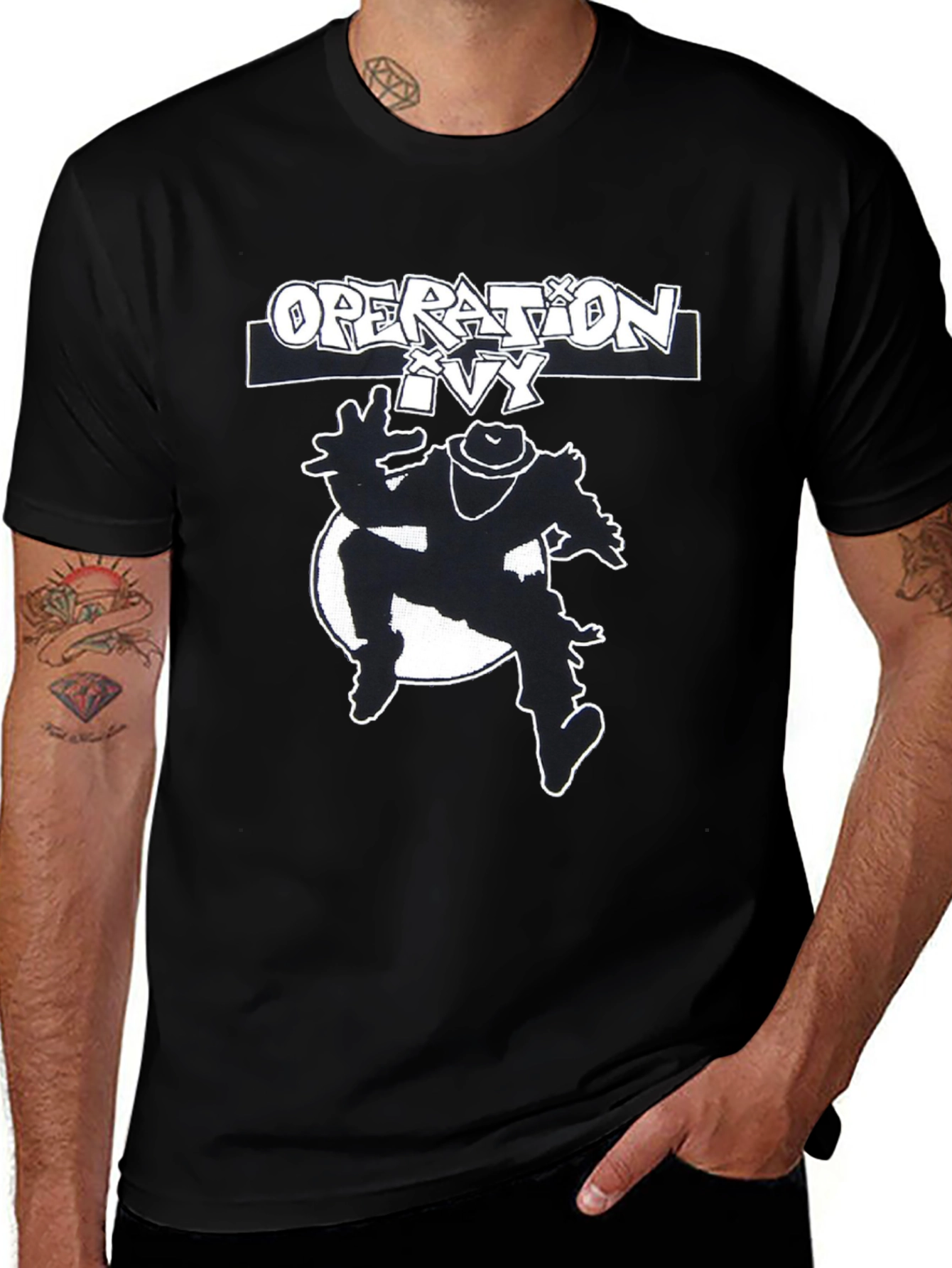 Camiseta Negra Operation Ivy - Estilo Urbano y Musical