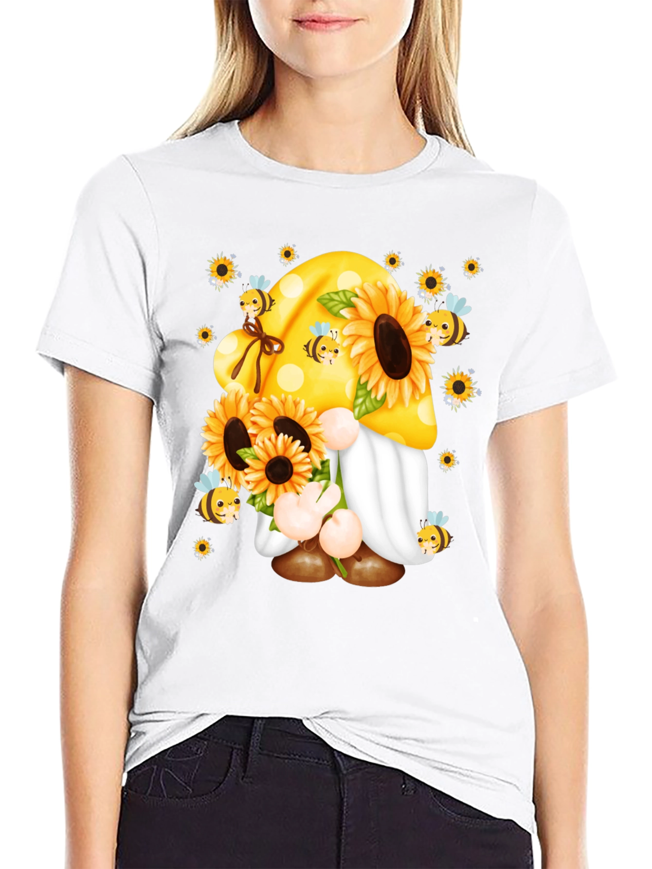 Camiseta Negra con Diseño de Gnomo y Girasoles