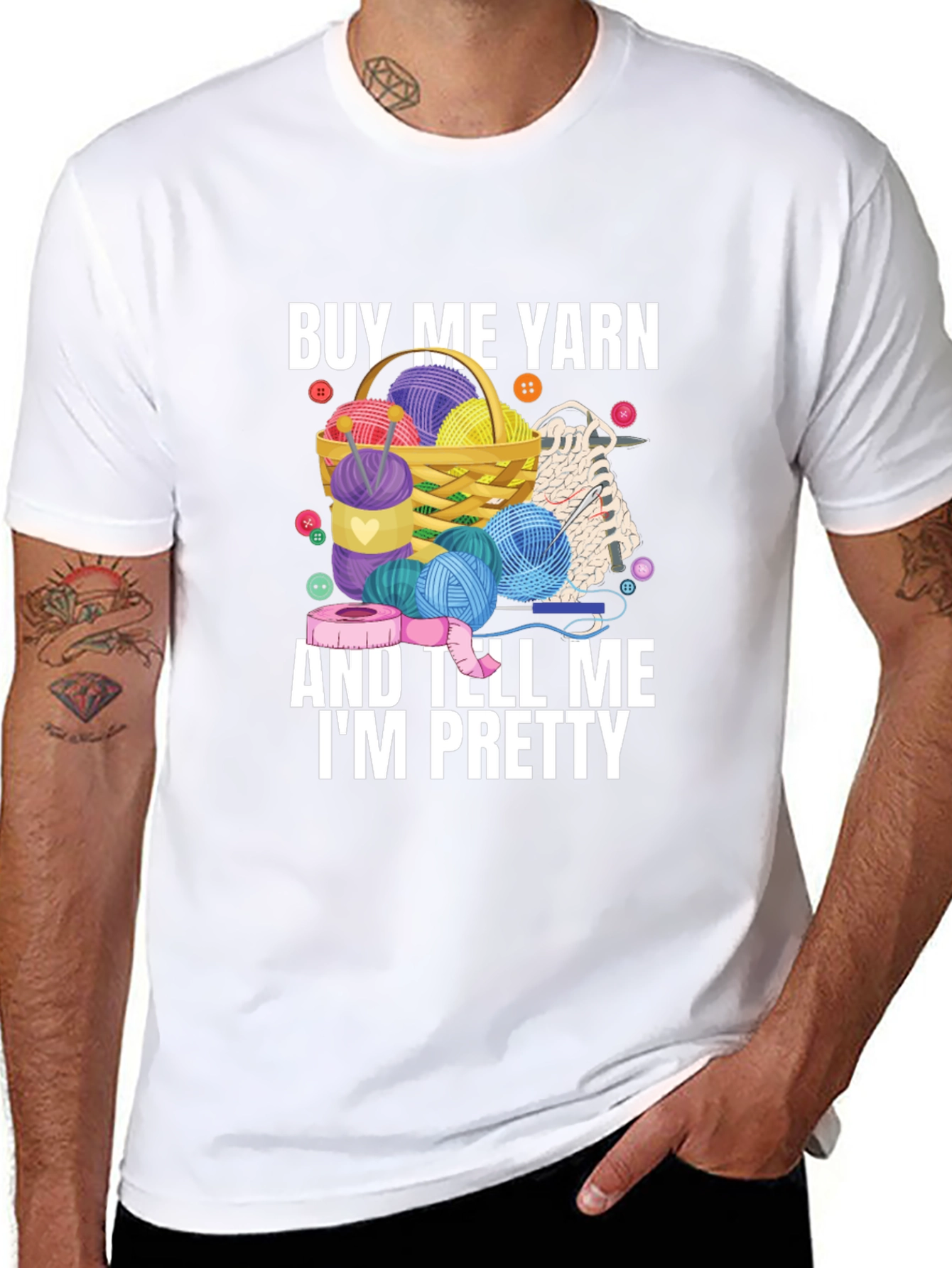 Camiseta Negra Cómprame Hilo y Dime Que Soy Guapa