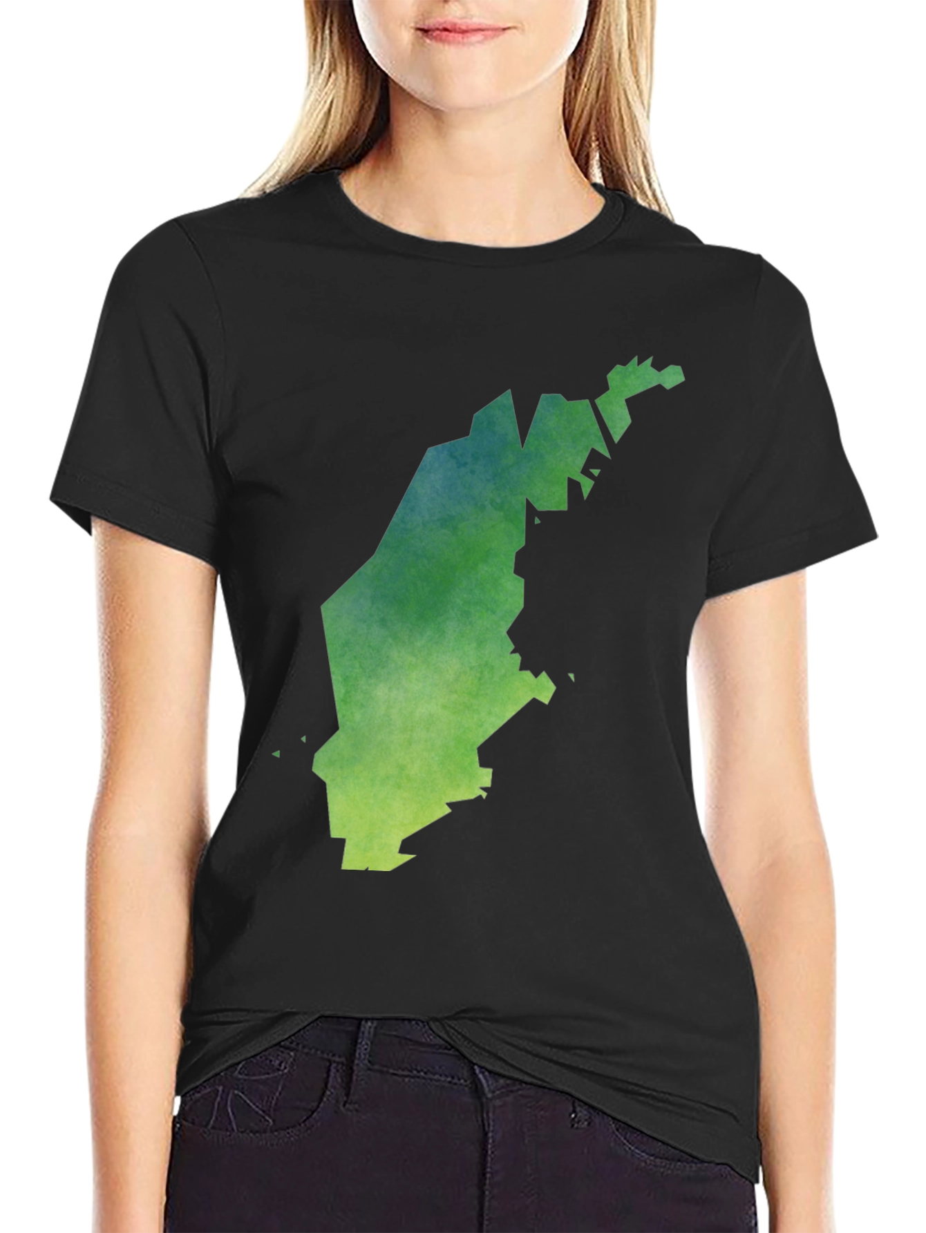 Camiseta Negra con Diseño Abstracto Verde