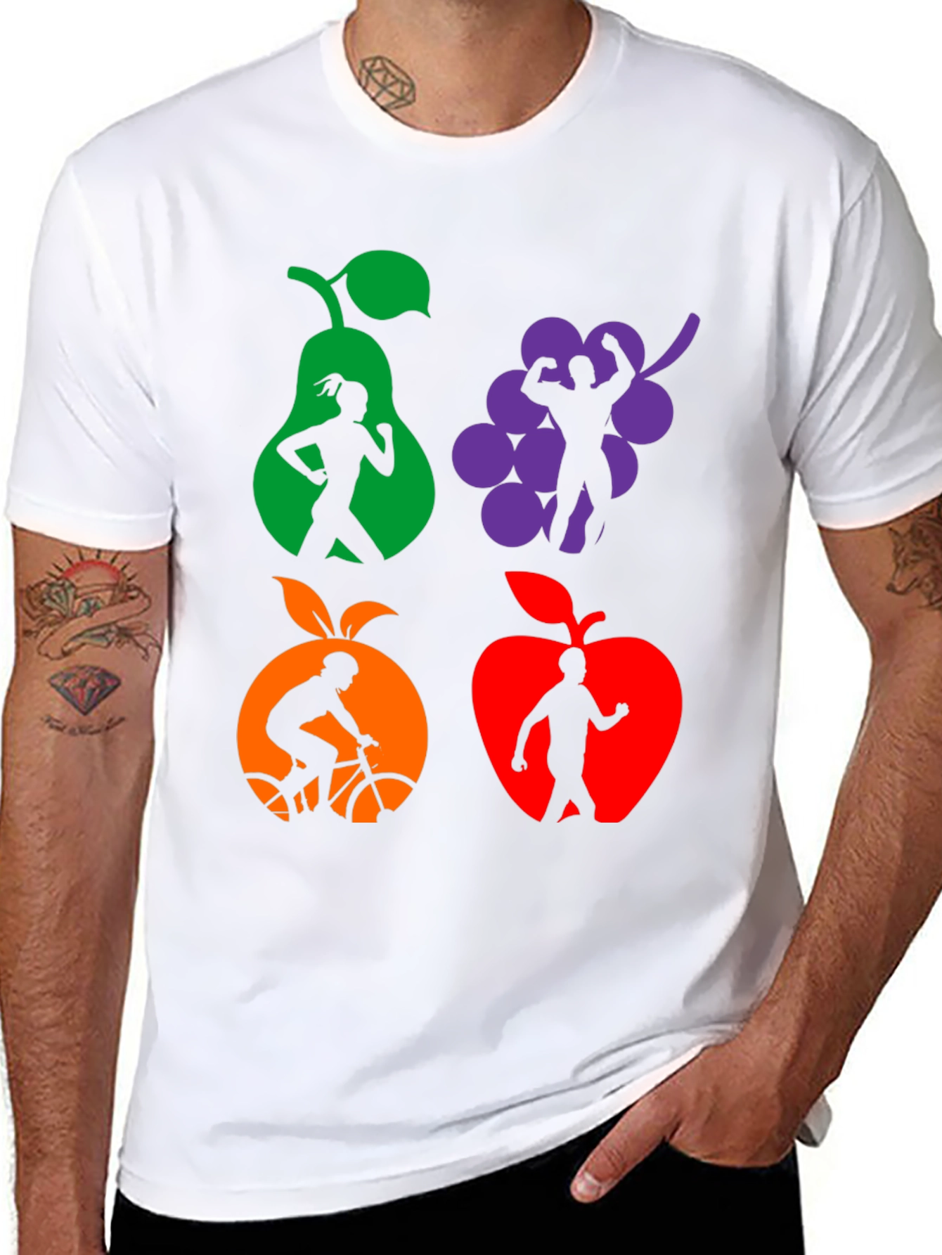 Camiseta Negra Deportiva con Diseño de Frutas