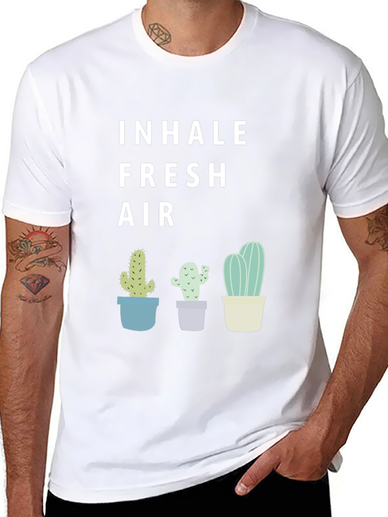 Camiseta Negra Inhale Fresh Air con Cactus