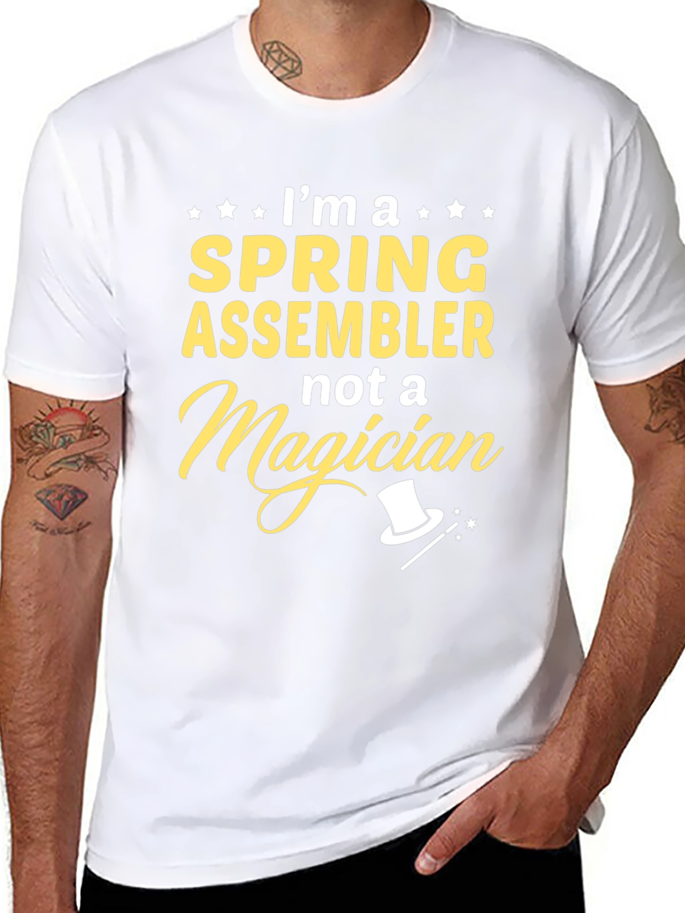 Camiseta Negra: Soy Montador de Muelles No Mago