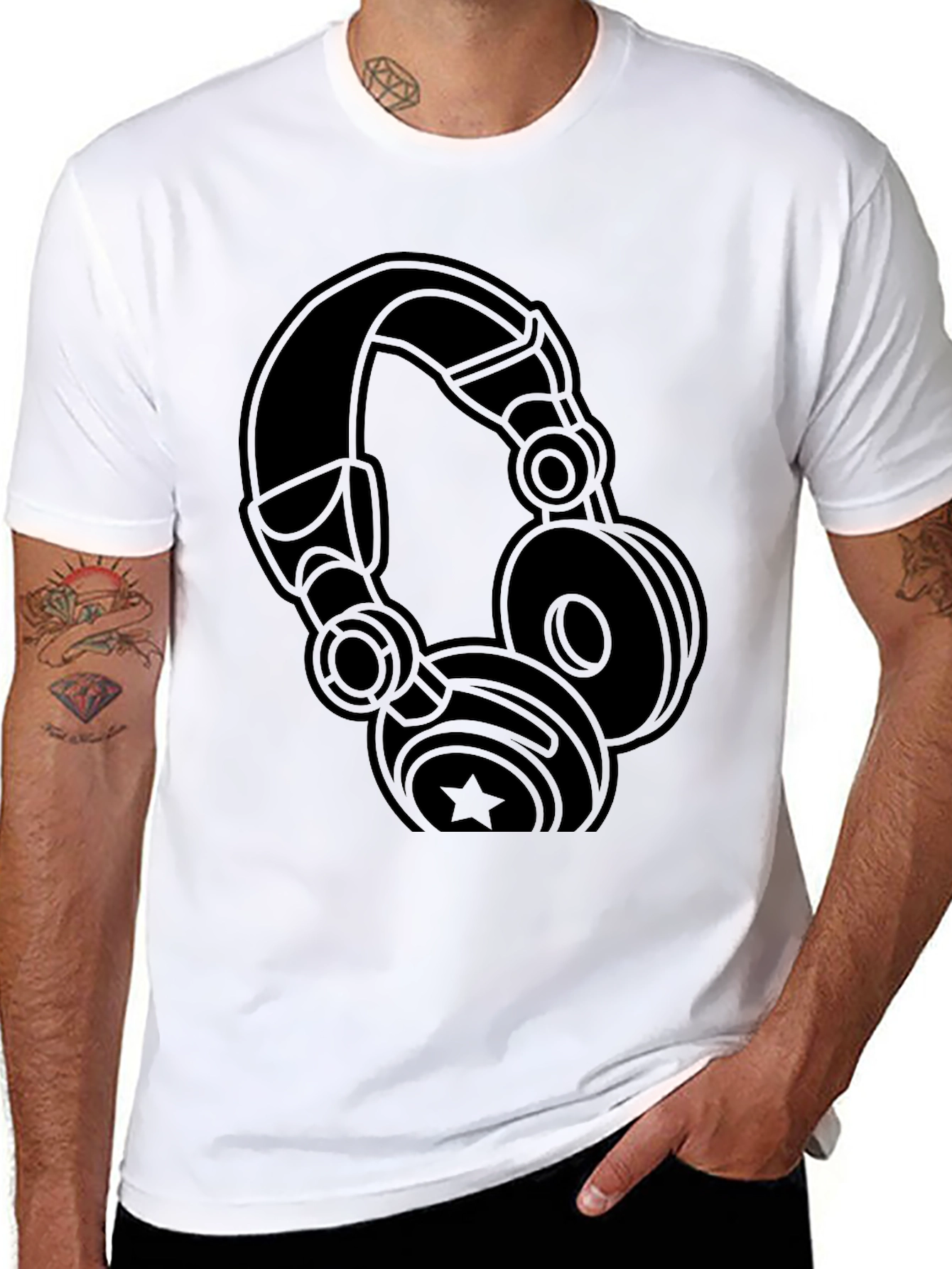 Camiseta Negra con Diseño de Audífonos Estilizados