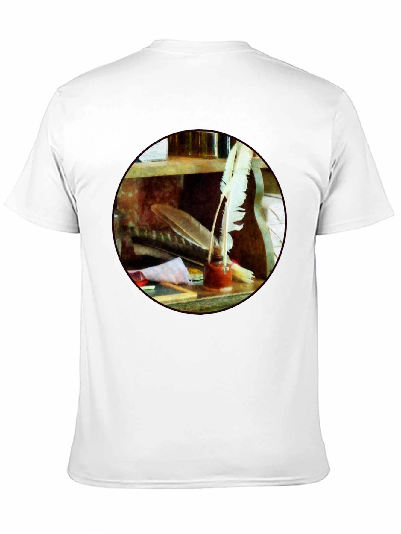 Camiseta Negra Escritor con Plumas