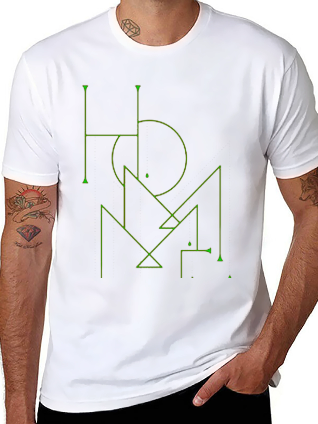 Camiseta Negra Diseño Geométrico Verde Estilo Abstracto