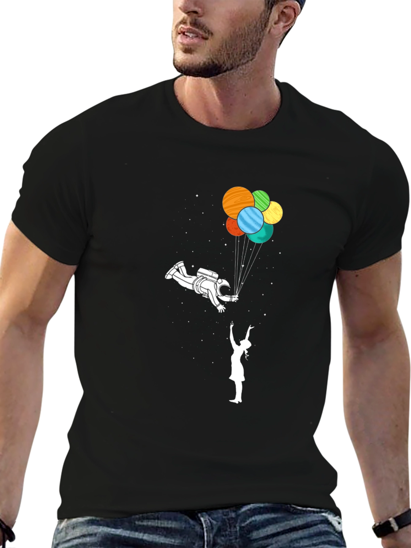 Camiseta Negra Astronauta y Globos