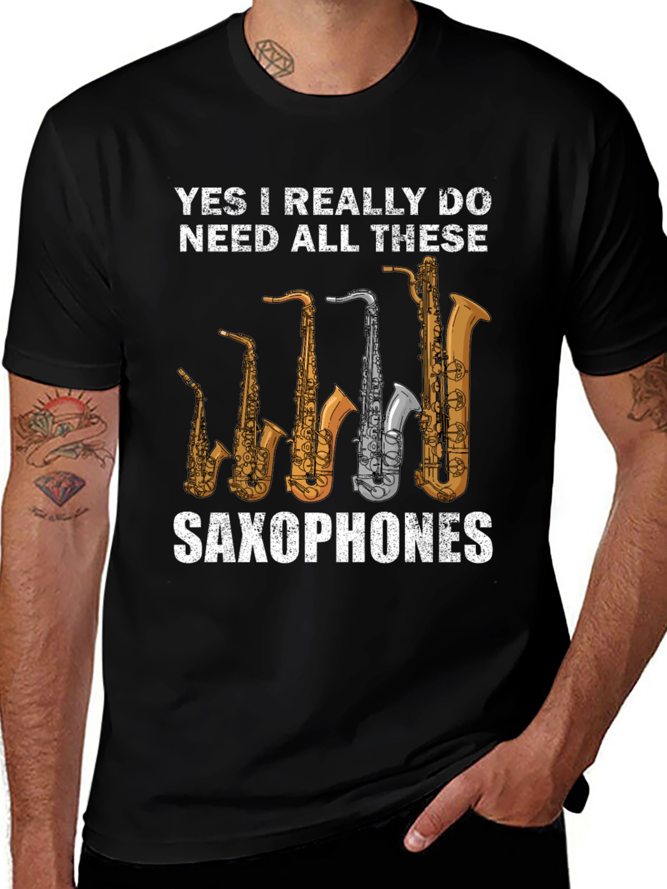 Camiseta Negra de Saxofones: ¡Para Amantes de la Música!